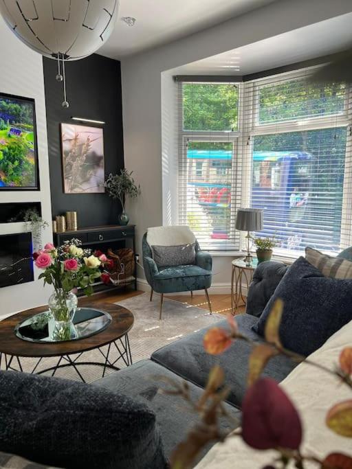 Stylish home close to Arena view 3