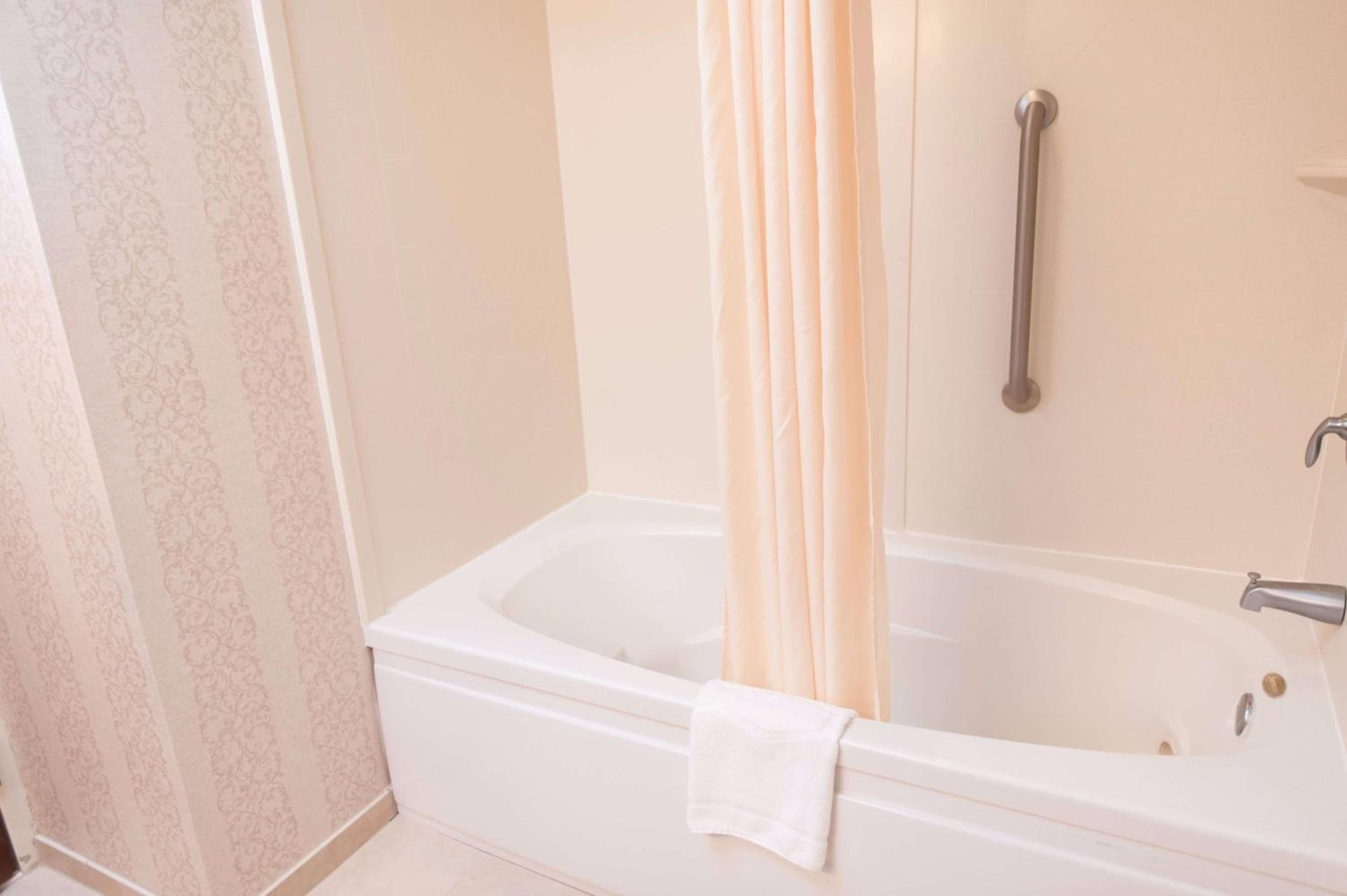 North Platte Vacations - Hampton Inn - North Platte - Property Image 8