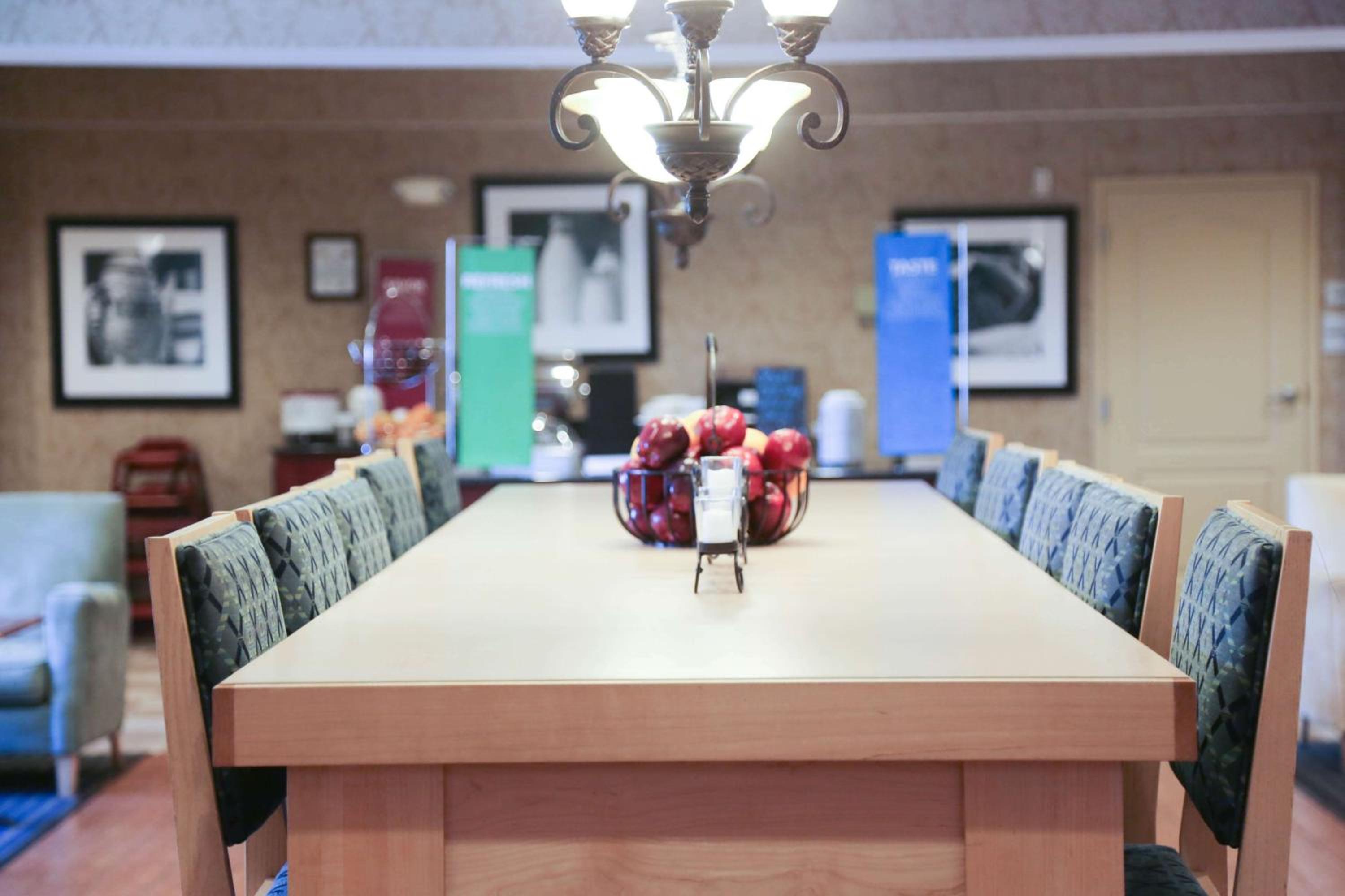 Morehead Vacations - Hampton Inn Morehead - Property Image 4