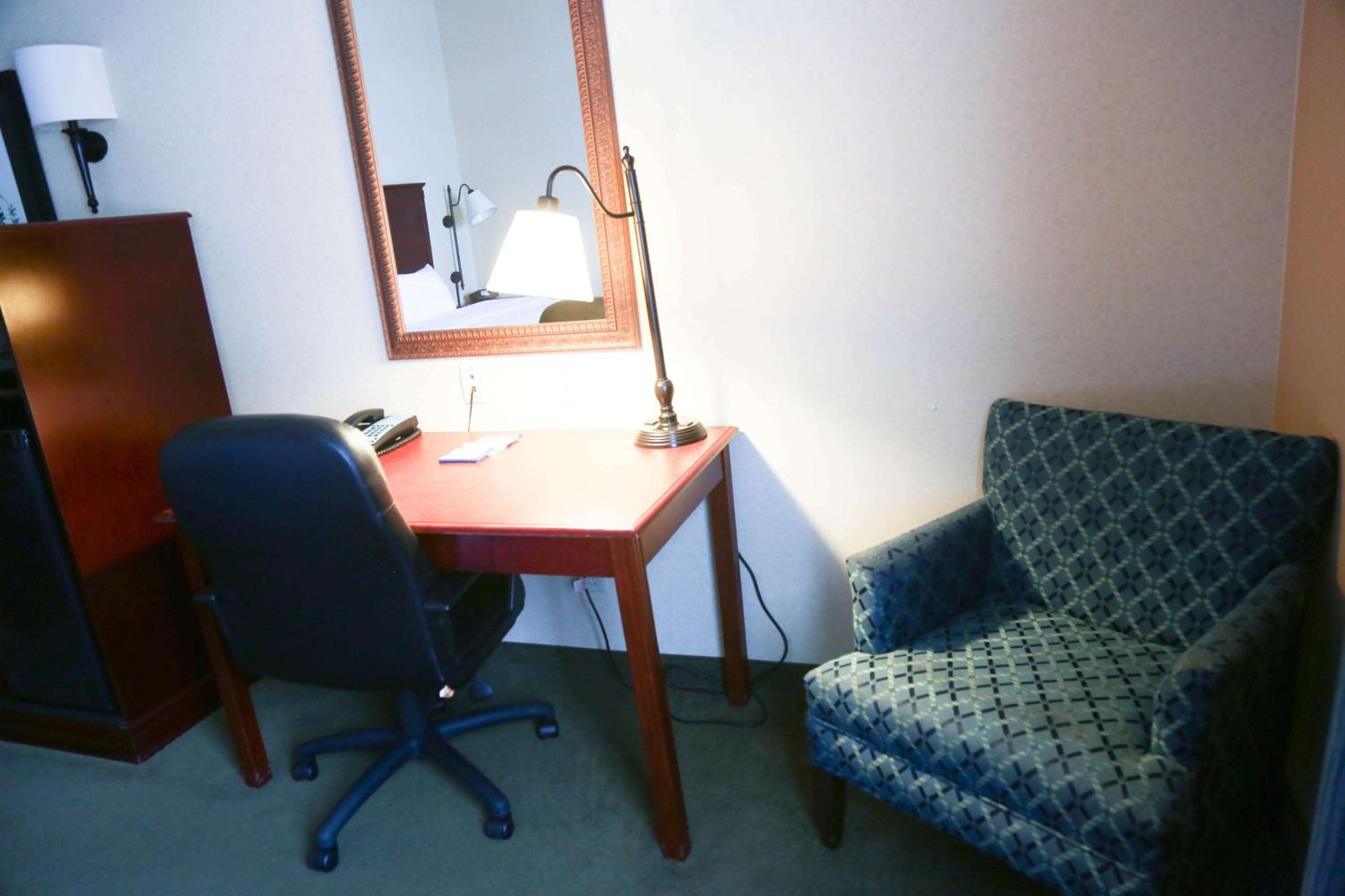 Morehead Vacations - Hampton Inn Morehead - Property Image 10