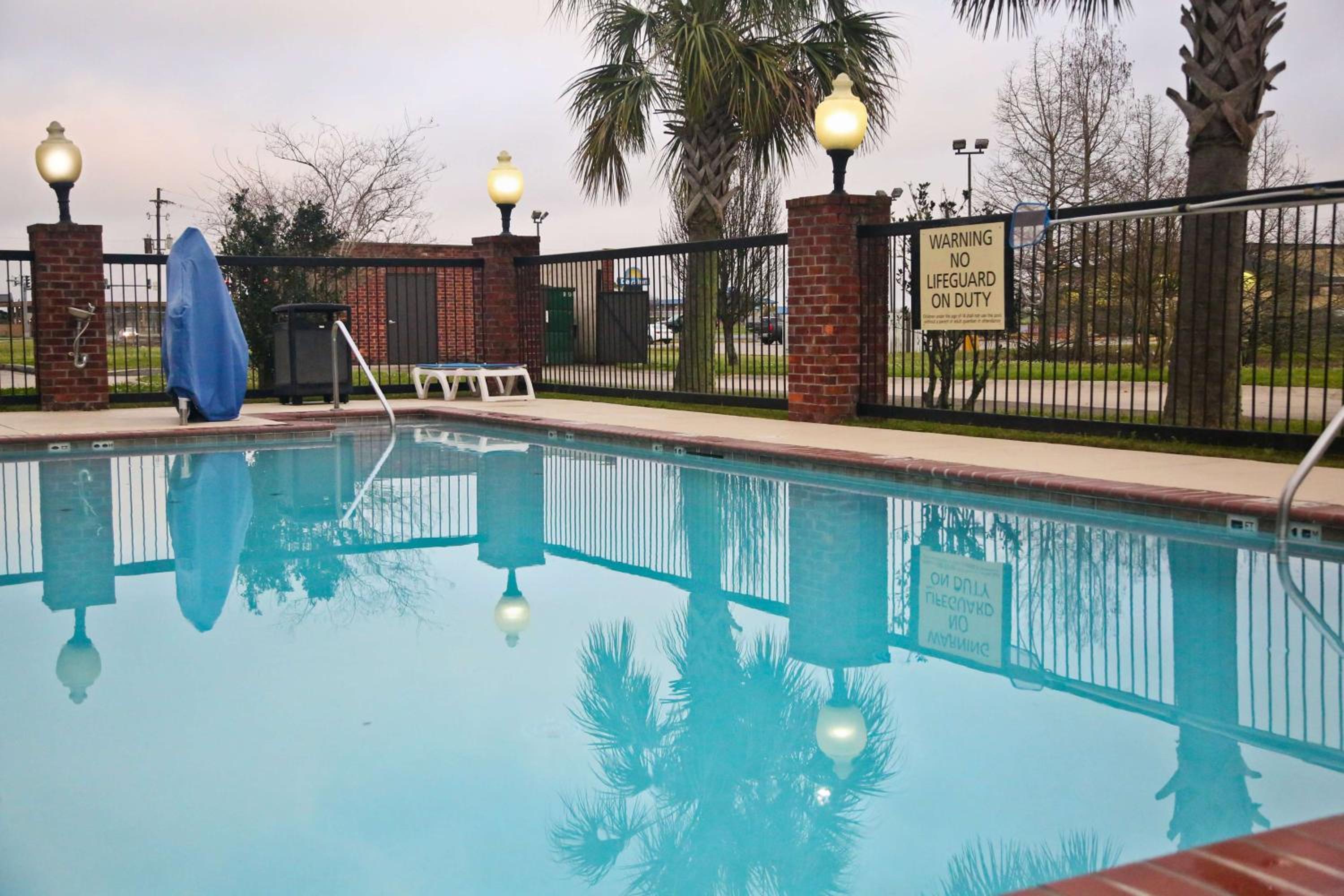 Hampton Inn Suites Jennings - Property Image 17