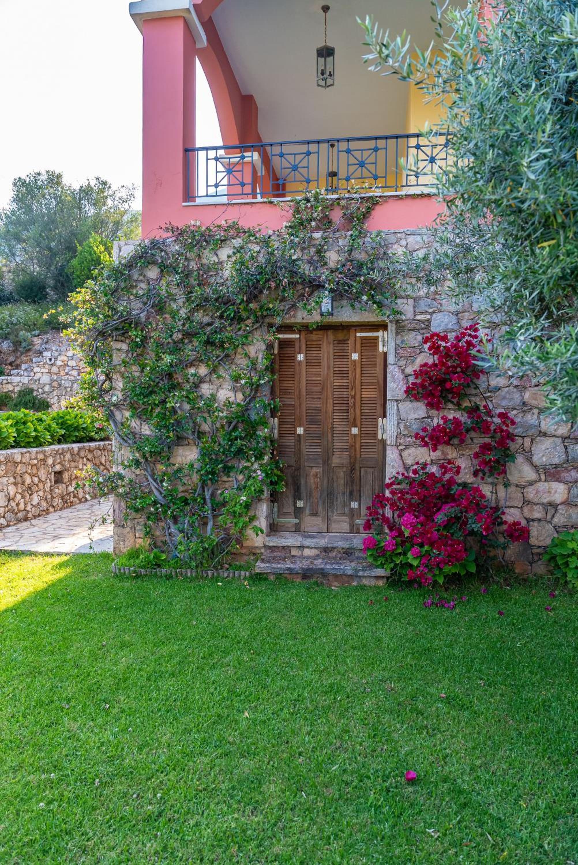 Villa Pera