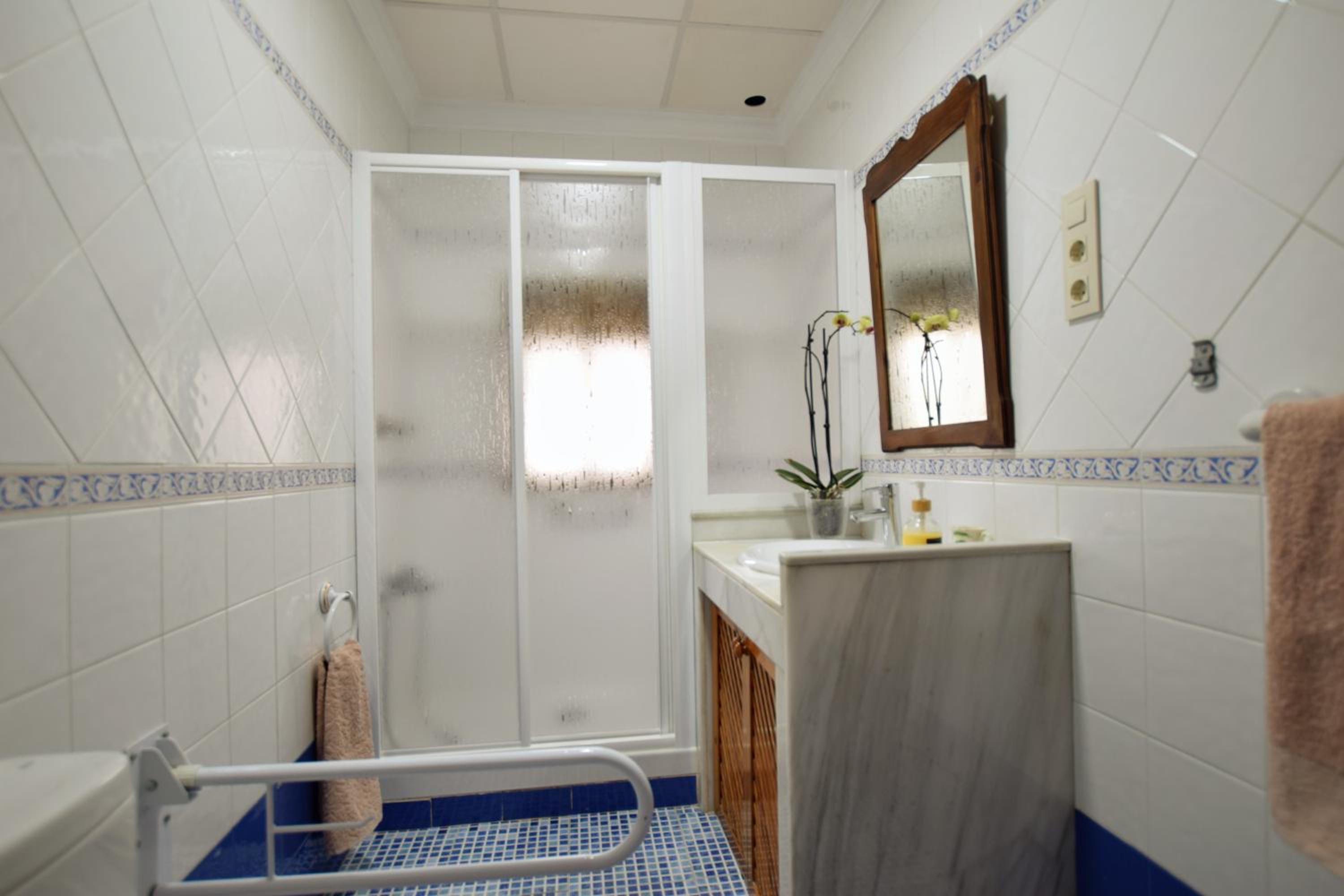 tuGuest Hortichuela House