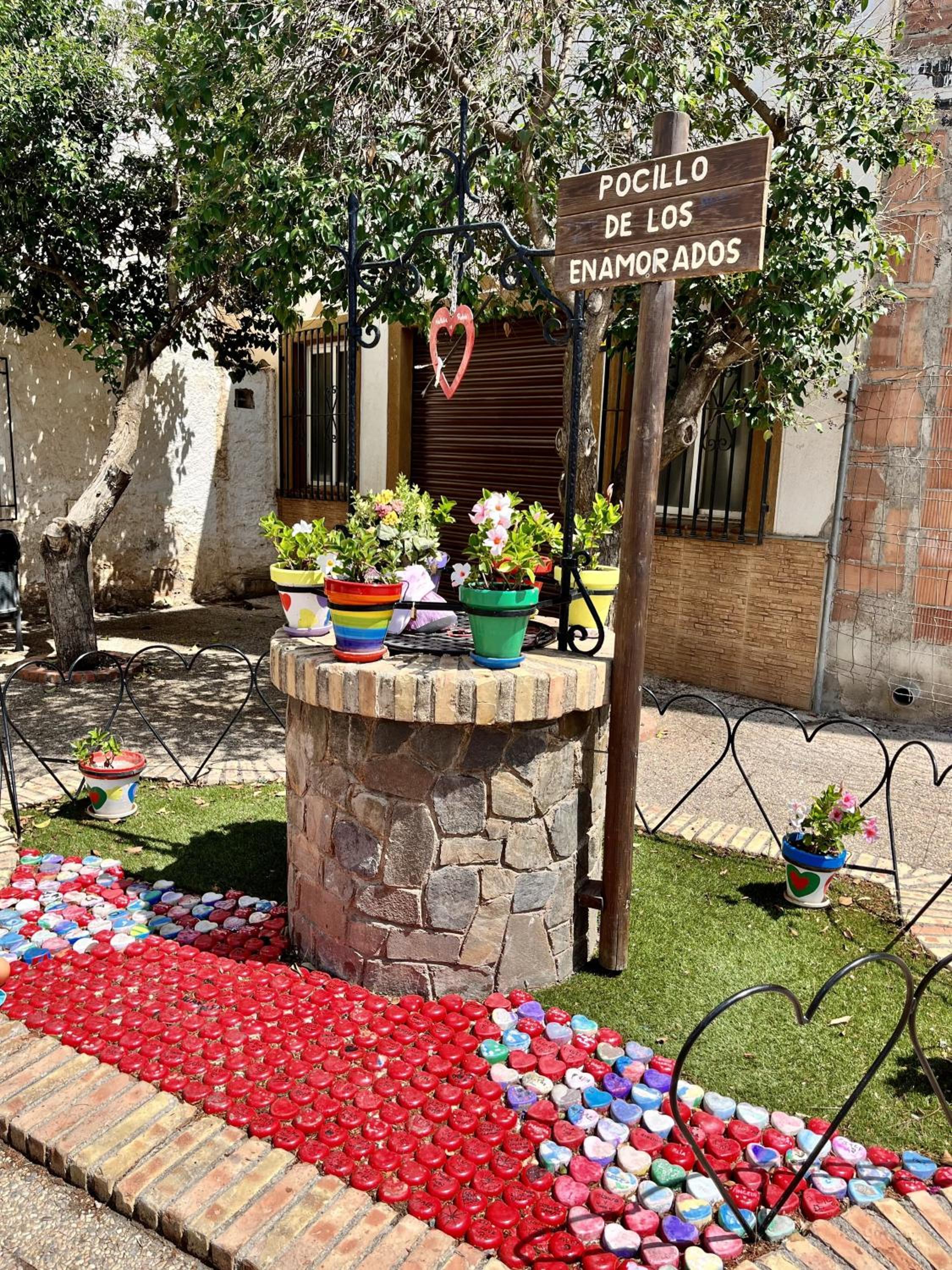 tuGuest Hortichuela House