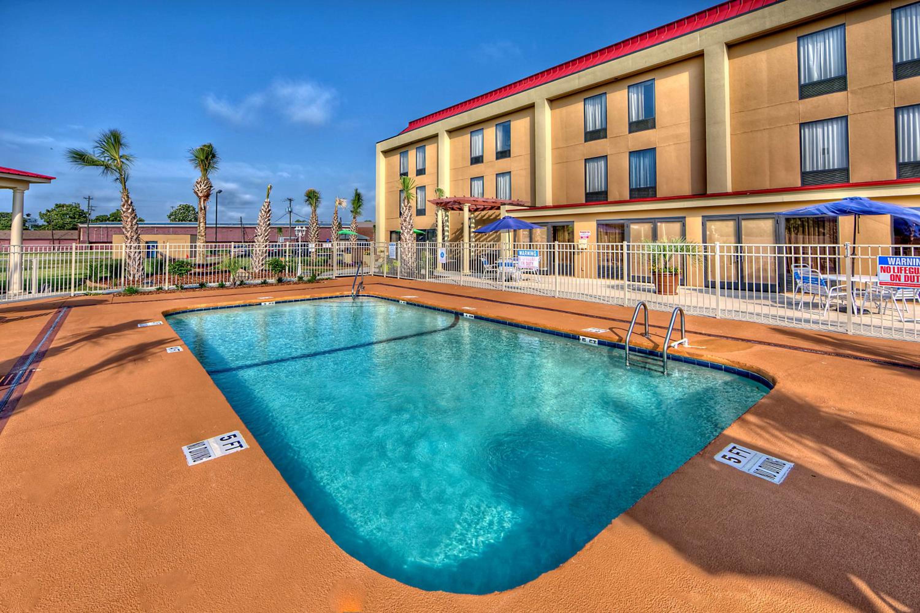Hampton Inn Laurinburg - Property Image 5