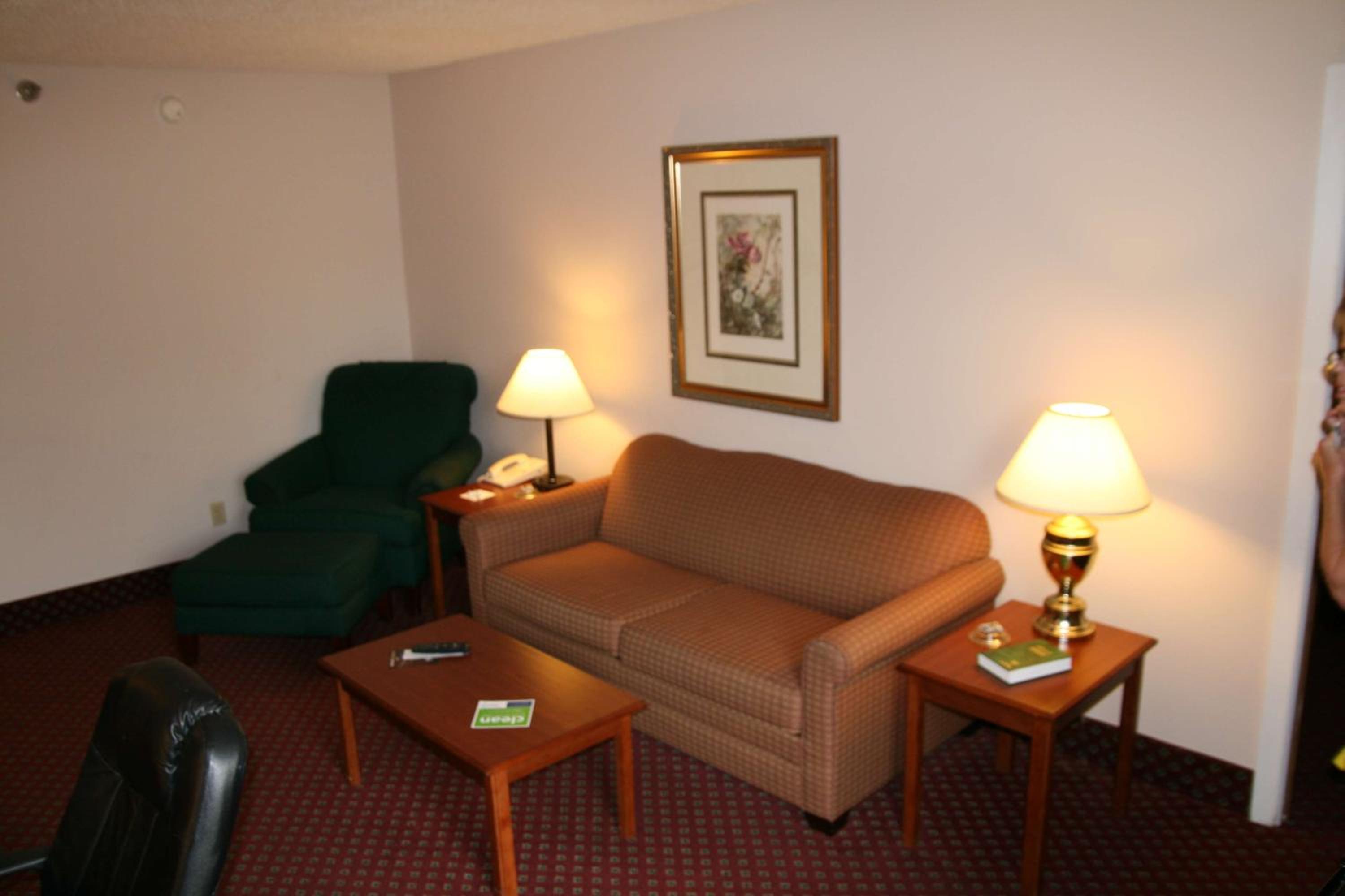 Hampton Inn Laurinburg - Property Image 9