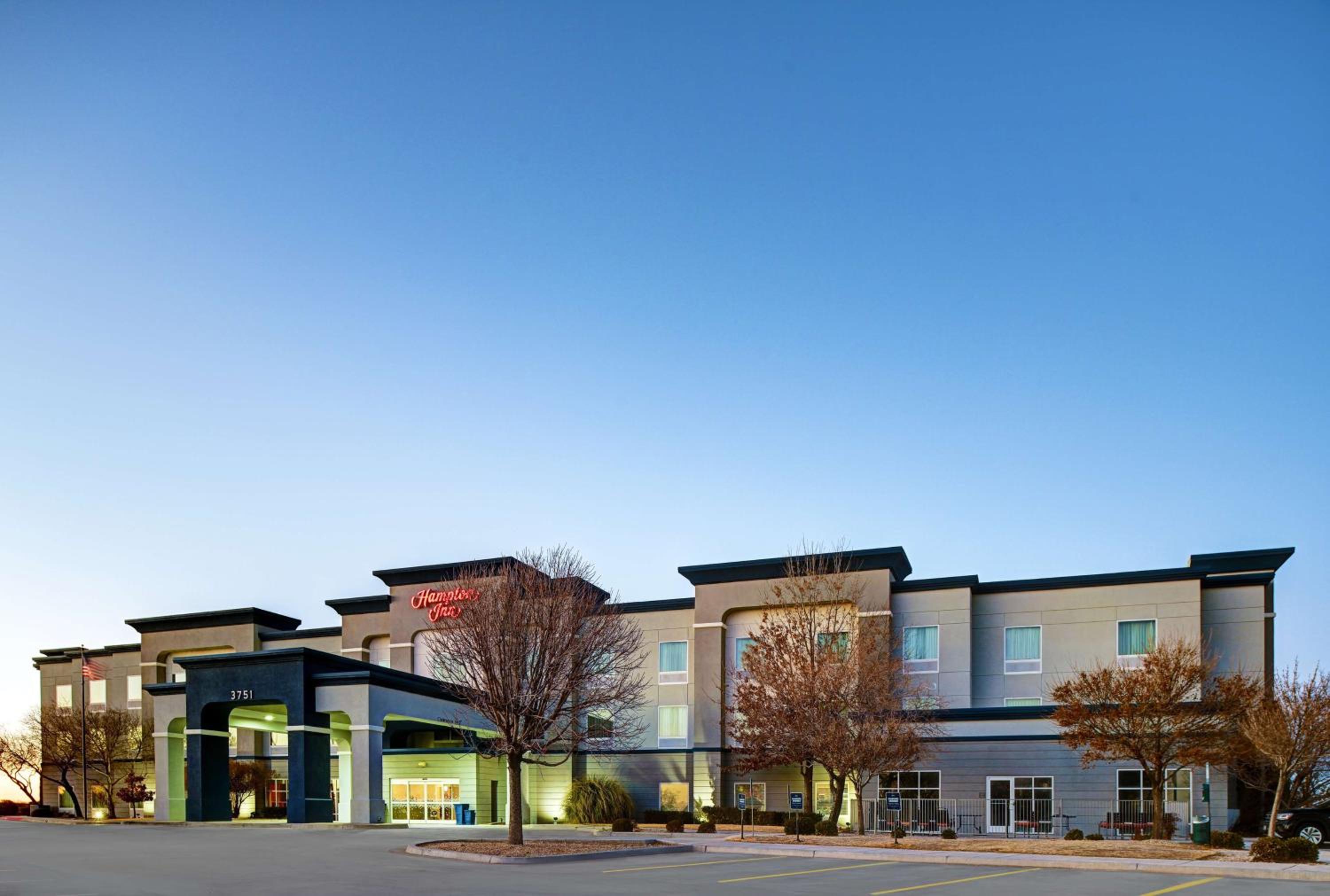 Deming Vacations - Hampton Inn Deming - Property Image 5