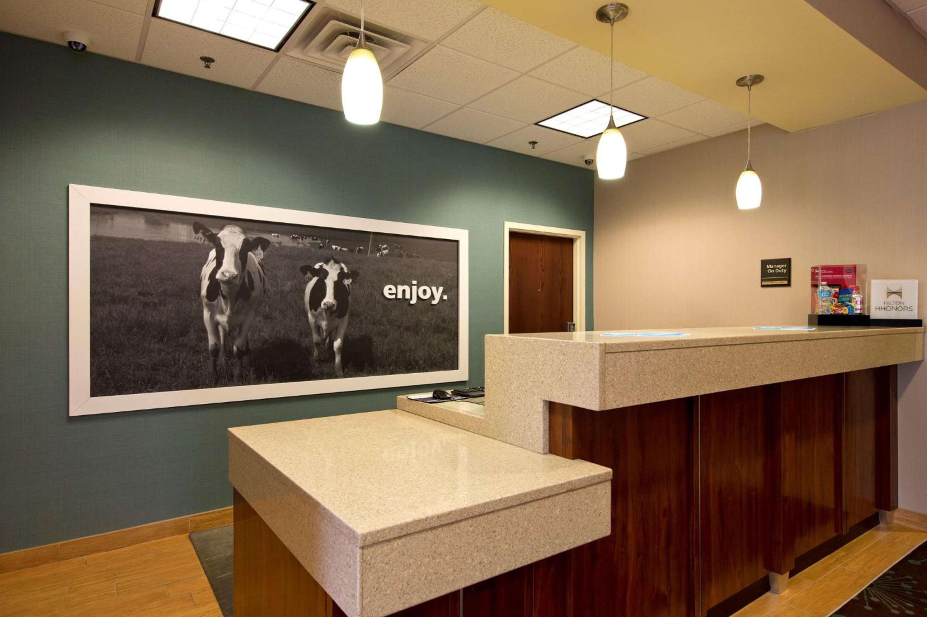 Hampton Inn Inwood - Property Image 28
