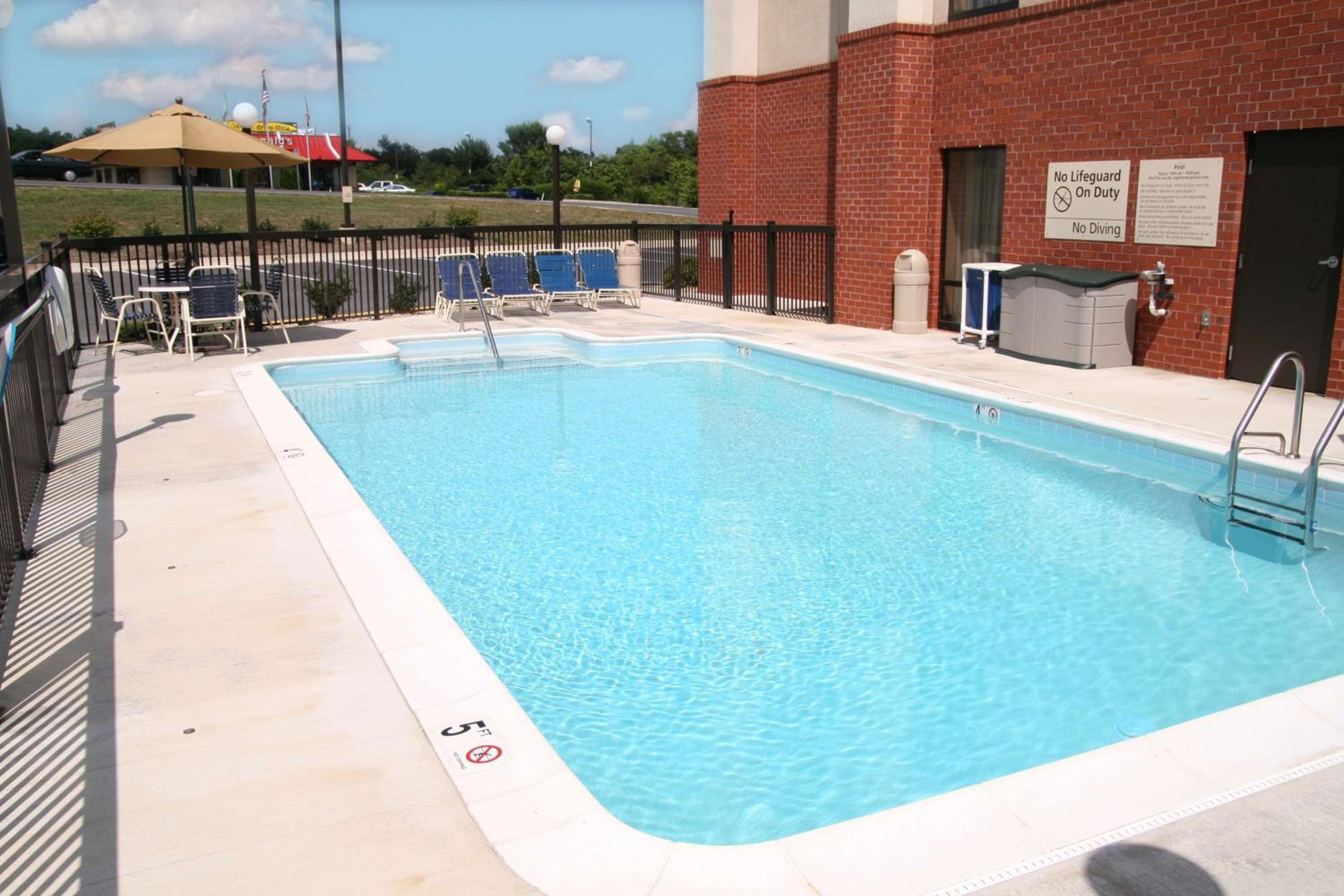Hampton Inn Inwood - Property Image 36