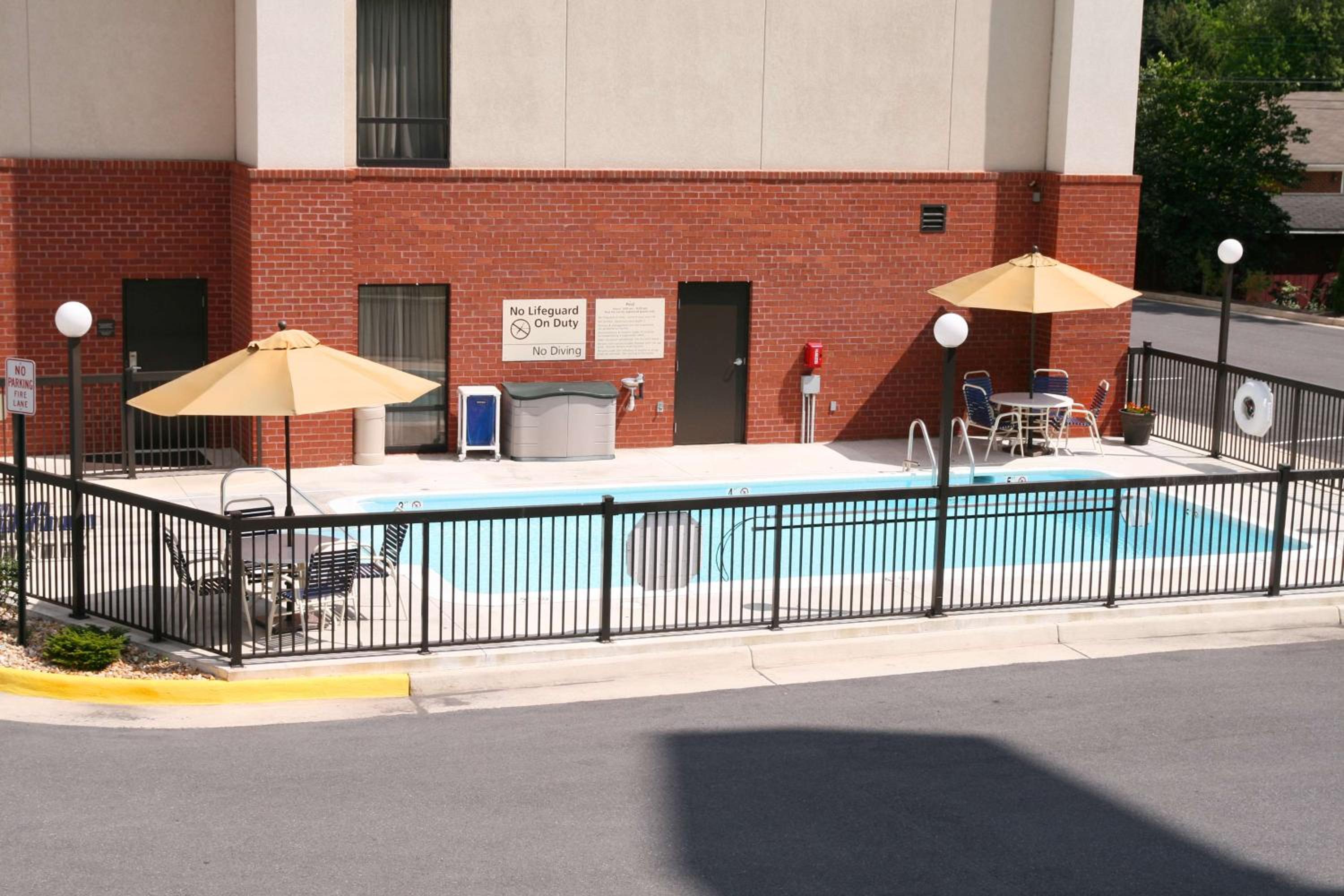 Hampton Inn Inwood - Property Image 37