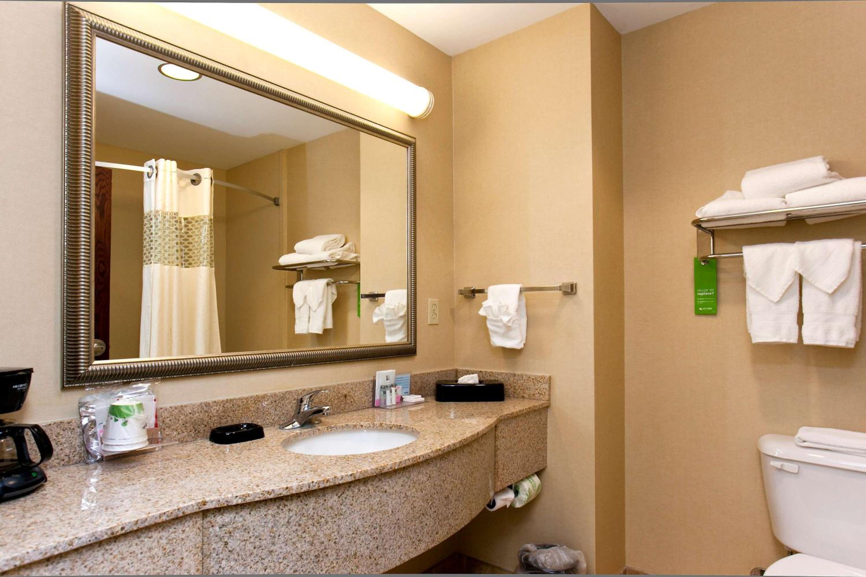 Hampton Inn Inwood - Property Image 26
