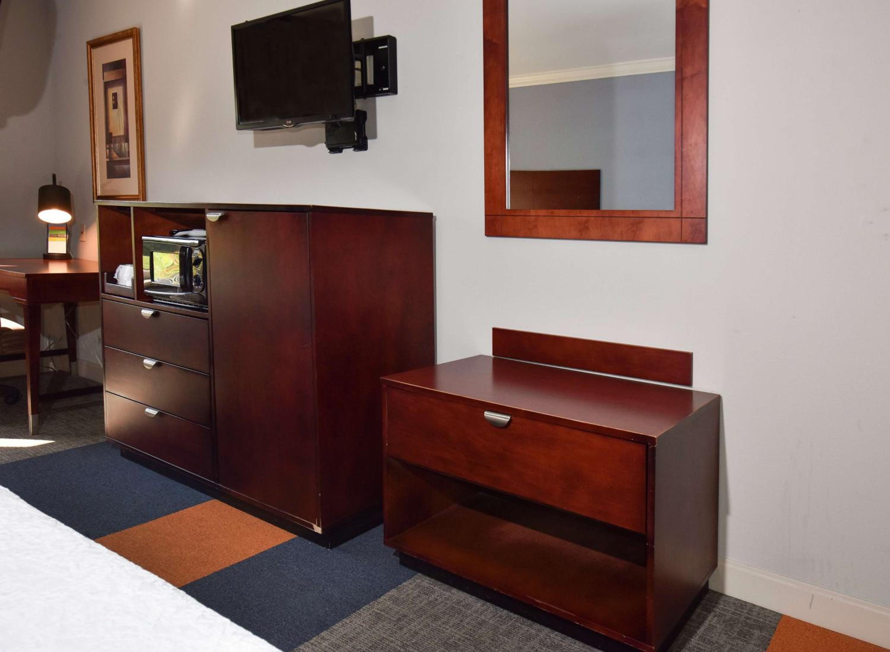 Hampton Inn Alexander City - Property Image 3