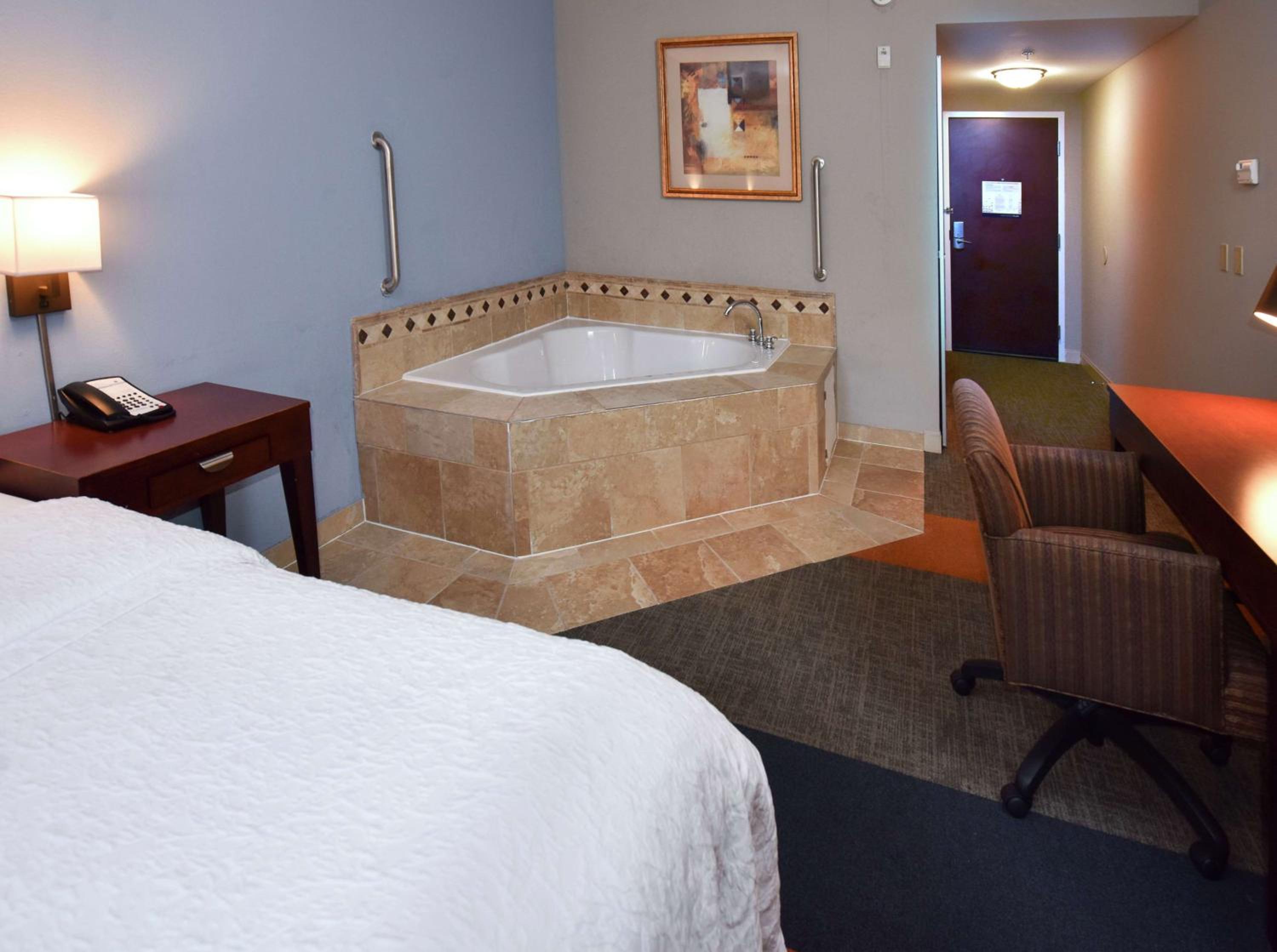 Hampton Inn Alexander City - Property Image 4