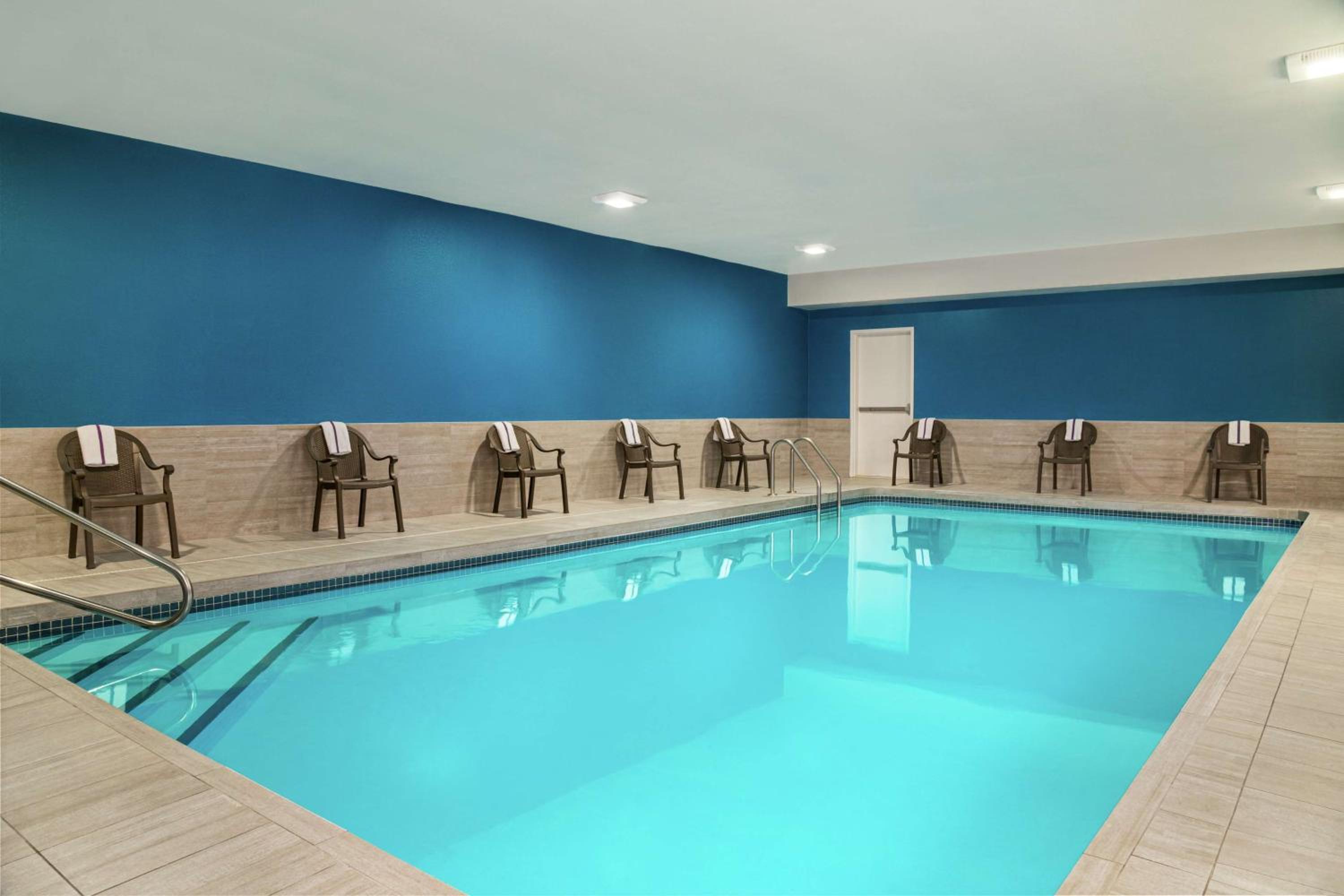 Kansas City Vacations - Hampton Inn Kansas City Blue Springs - Property Image 4