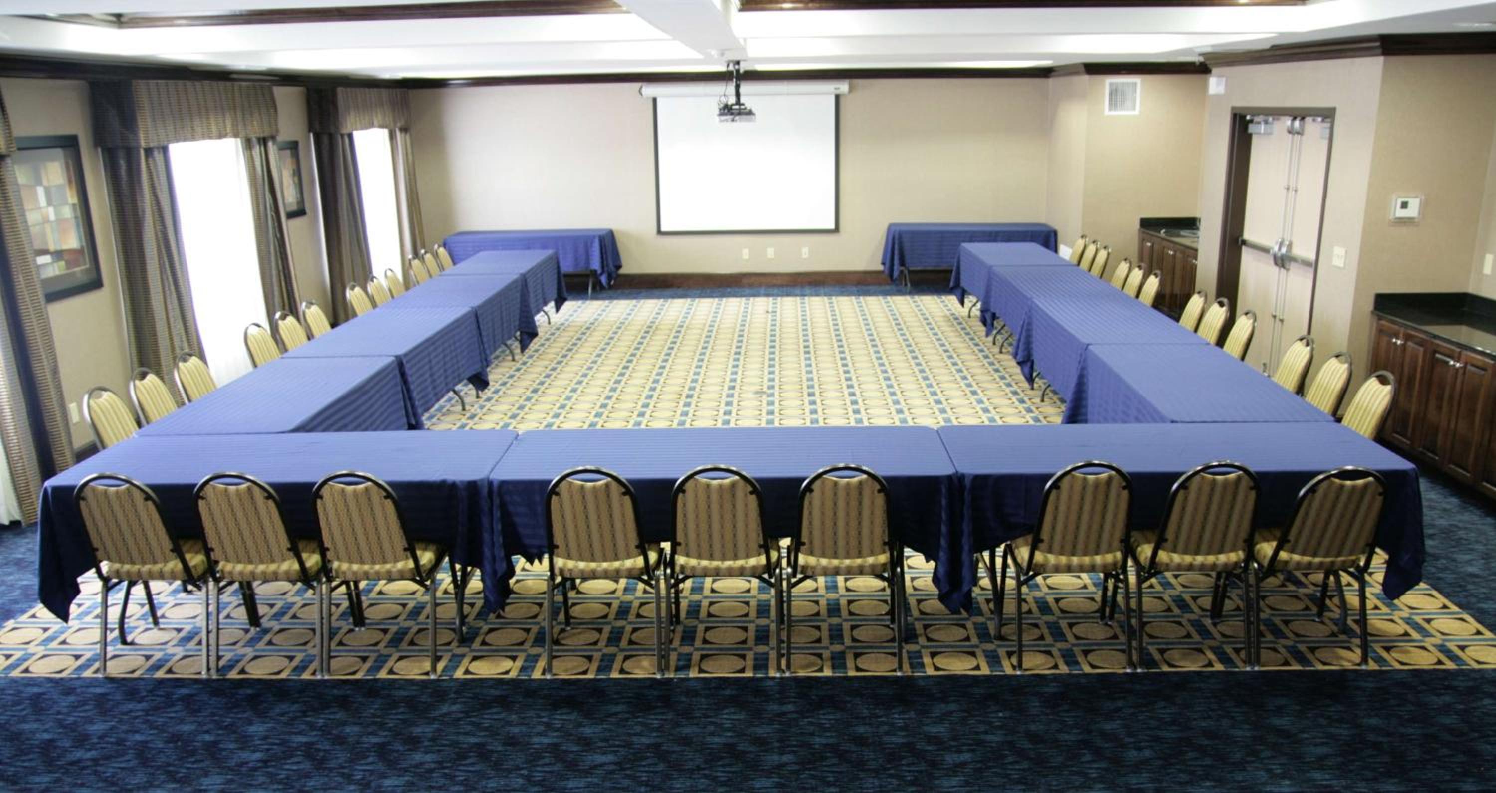 Hampton Inn Olathe - Property Image 38