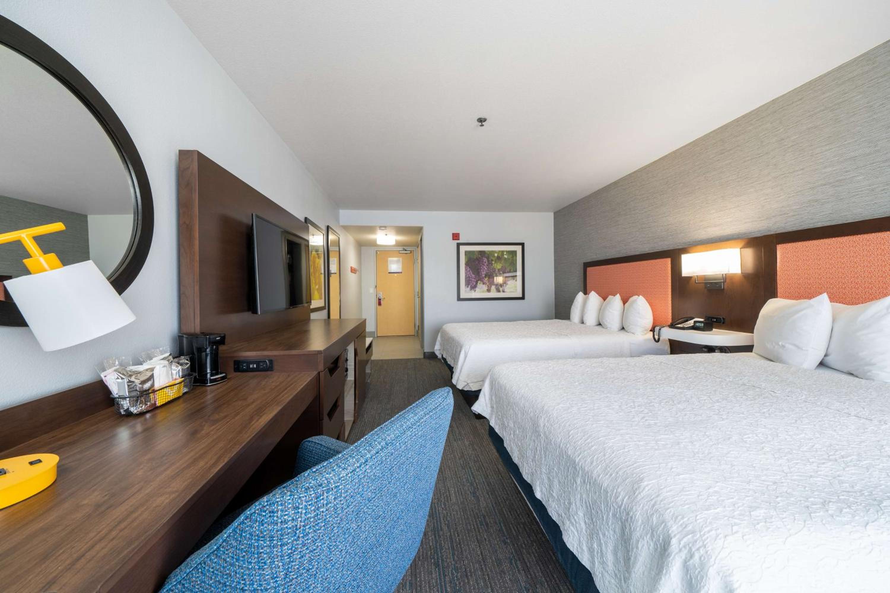 Modesto Vacations - Hampton Inn Suites Modesto - Salida - Property Image 21