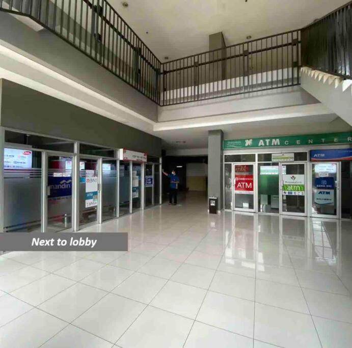 Hotel Urban Oasis Premium Staycation in Central Jakarta - Image 1