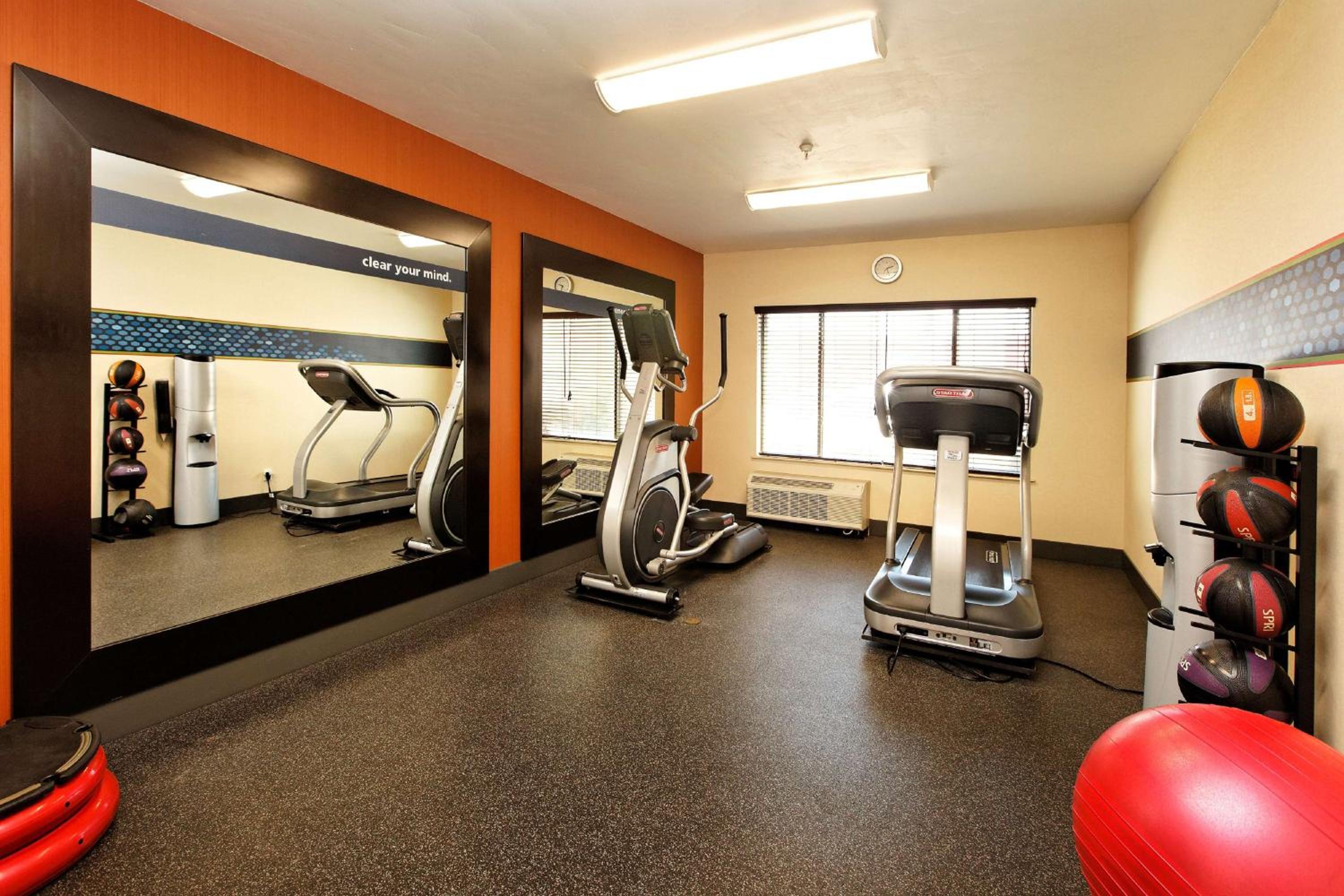Montrose Vacations - Hampton Inn Montrose - Property Image 7