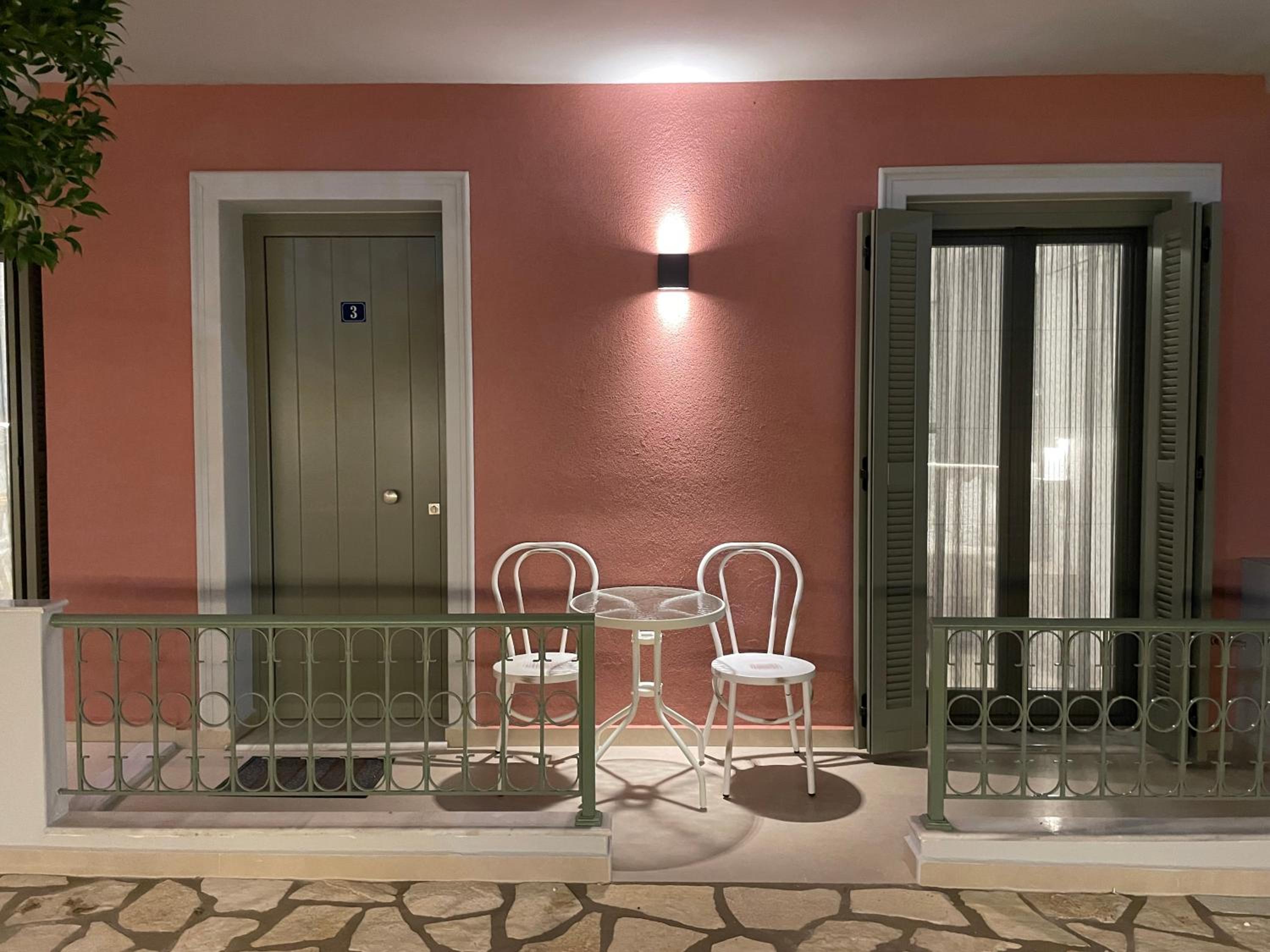 ANAX APARTMENTS PARGA