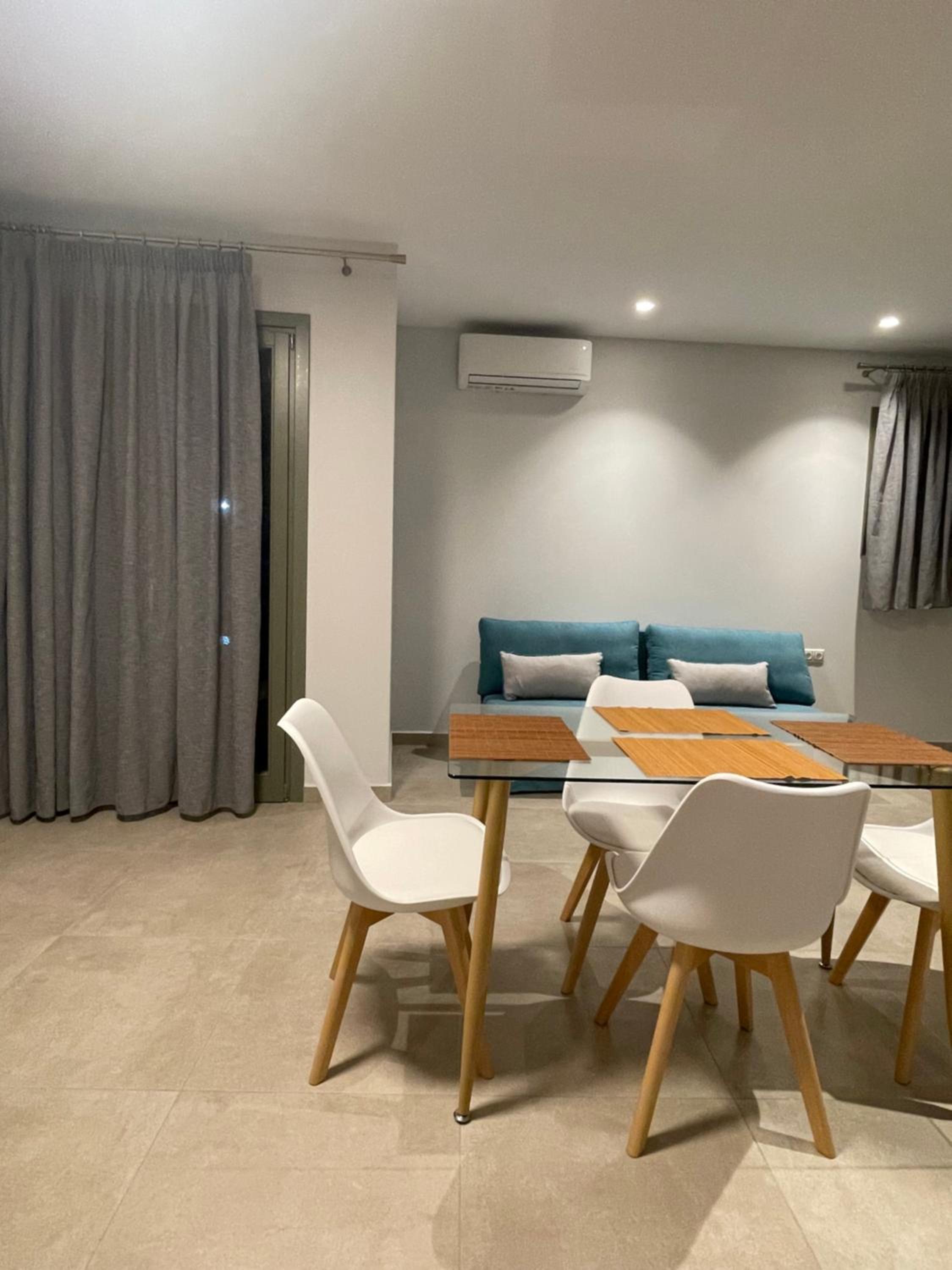 ANAX APARTMENTS PARGA