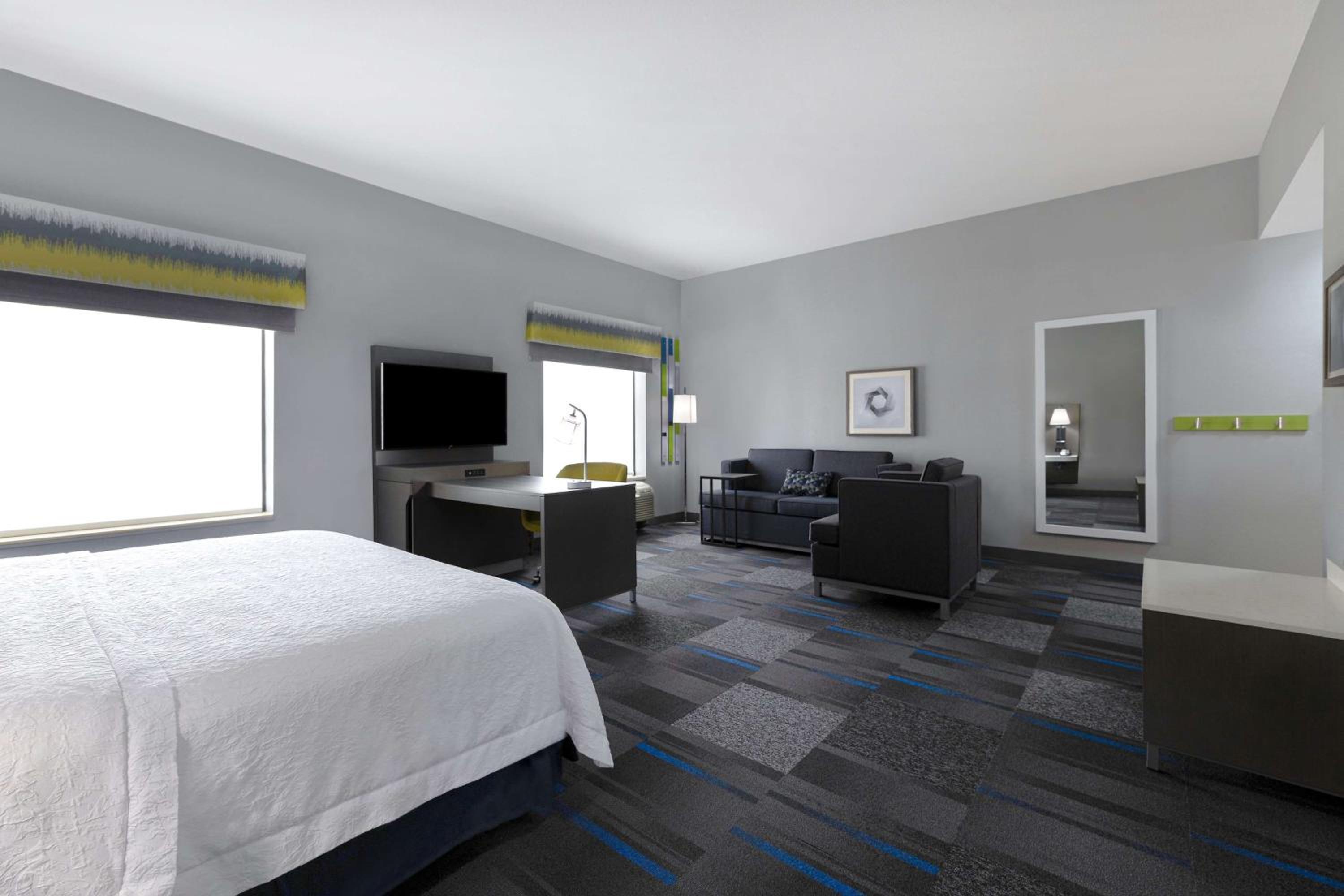Nacogdoches Vacations - Hampton Inn  Suites Nacogdoches - Property Image 1