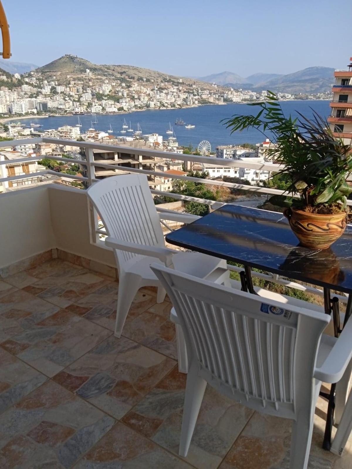 Mariana Apartments