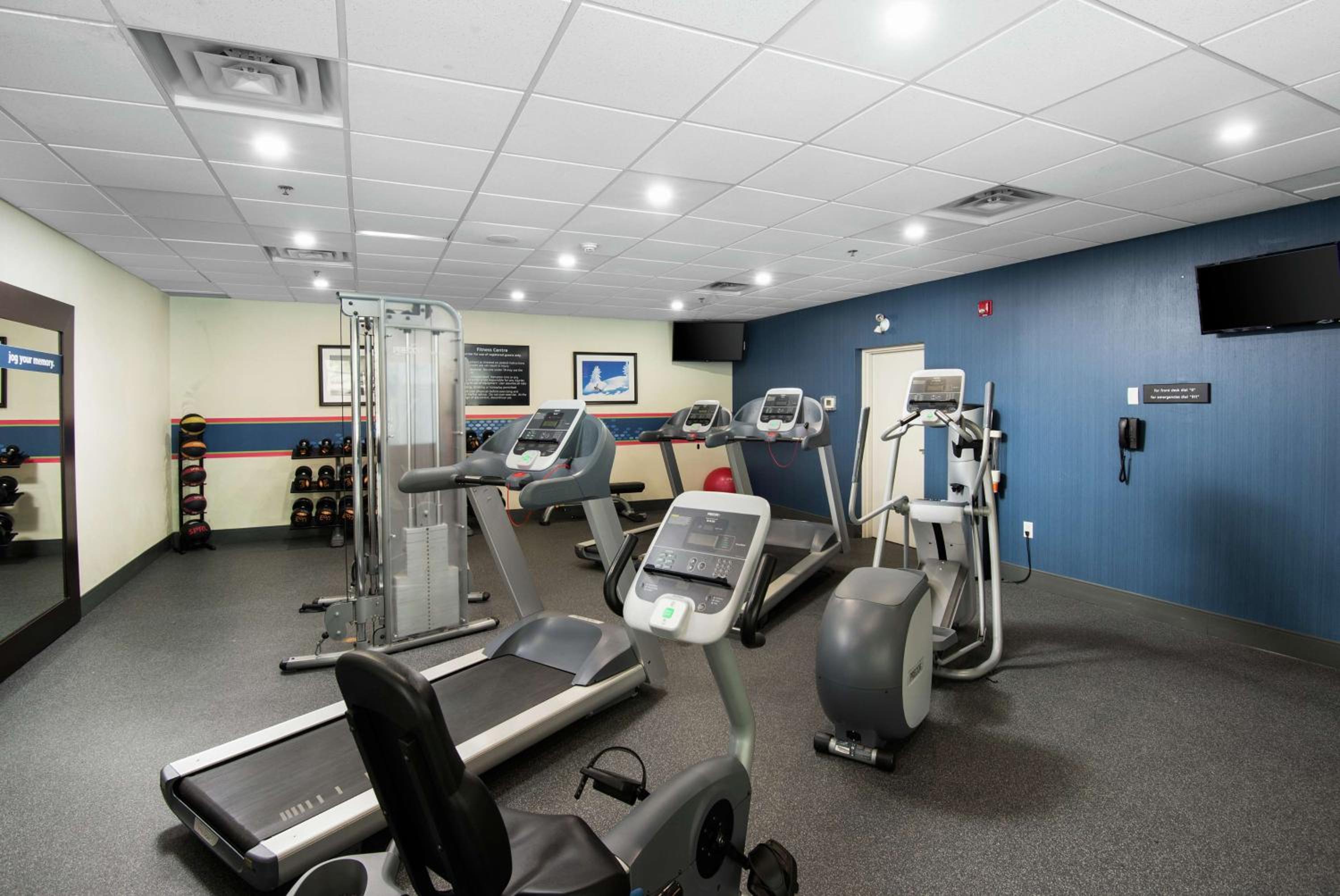 Barrie Vacations - Hampton Inn  Suites by Hilton Barrie - Property Image 22