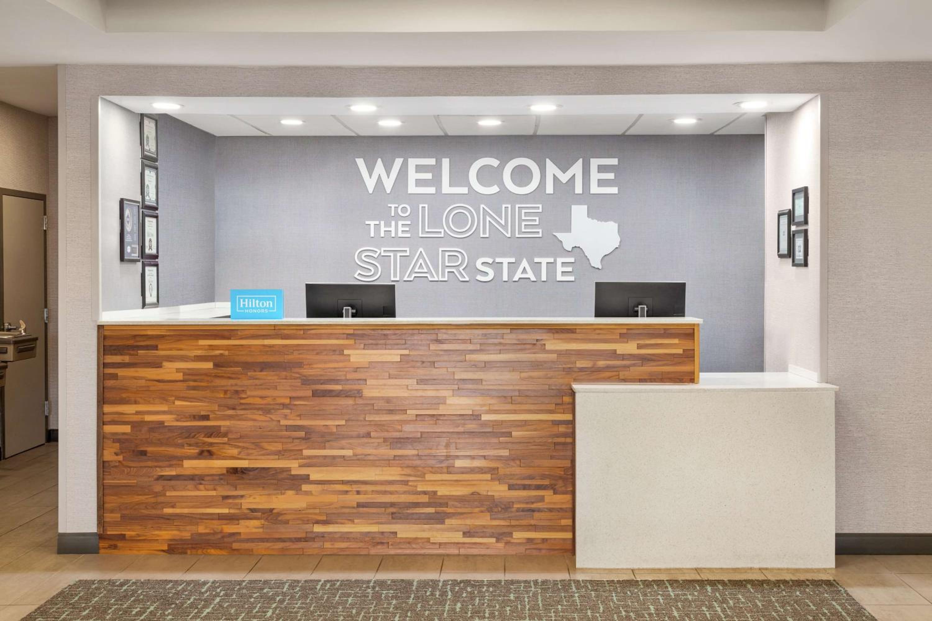 Paris Vacations - Hampton Inn Paris - Property Image 5