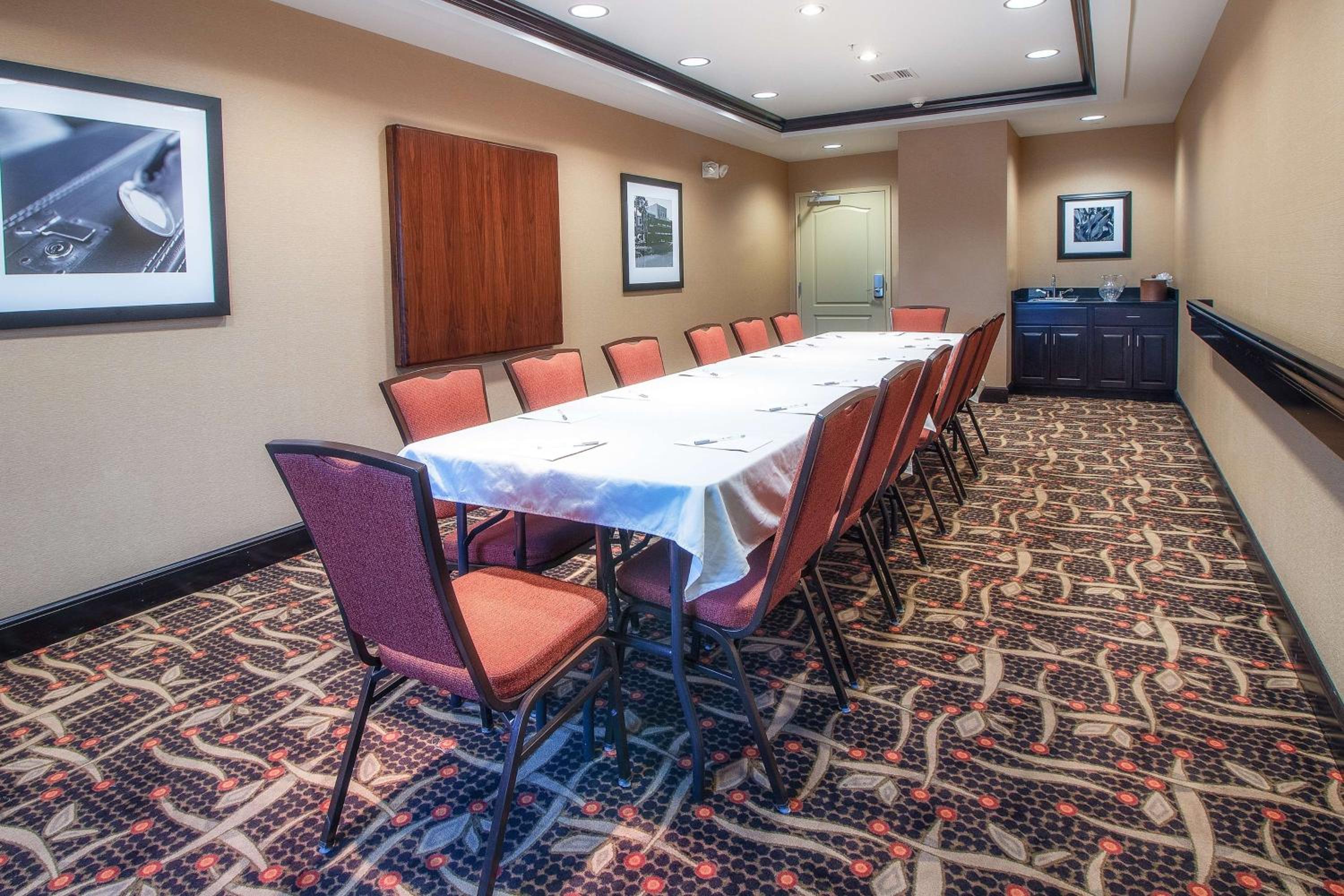 Oxford Vacations - Hampton Inn Oxford/Miami University Area - Property Image 5