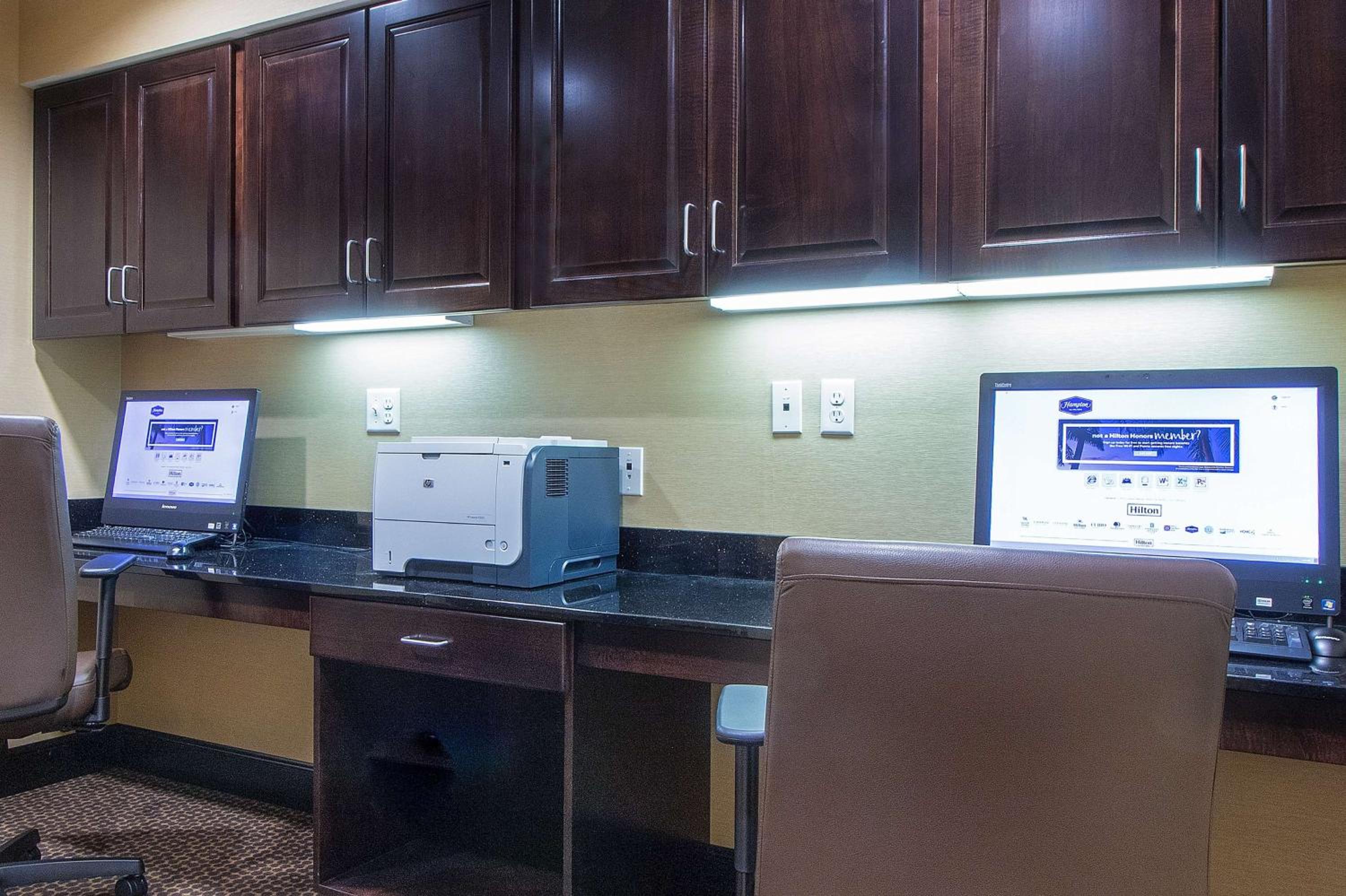 Oxford Vacations - Hampton Inn Oxford/Miami University Area - Property Image 4