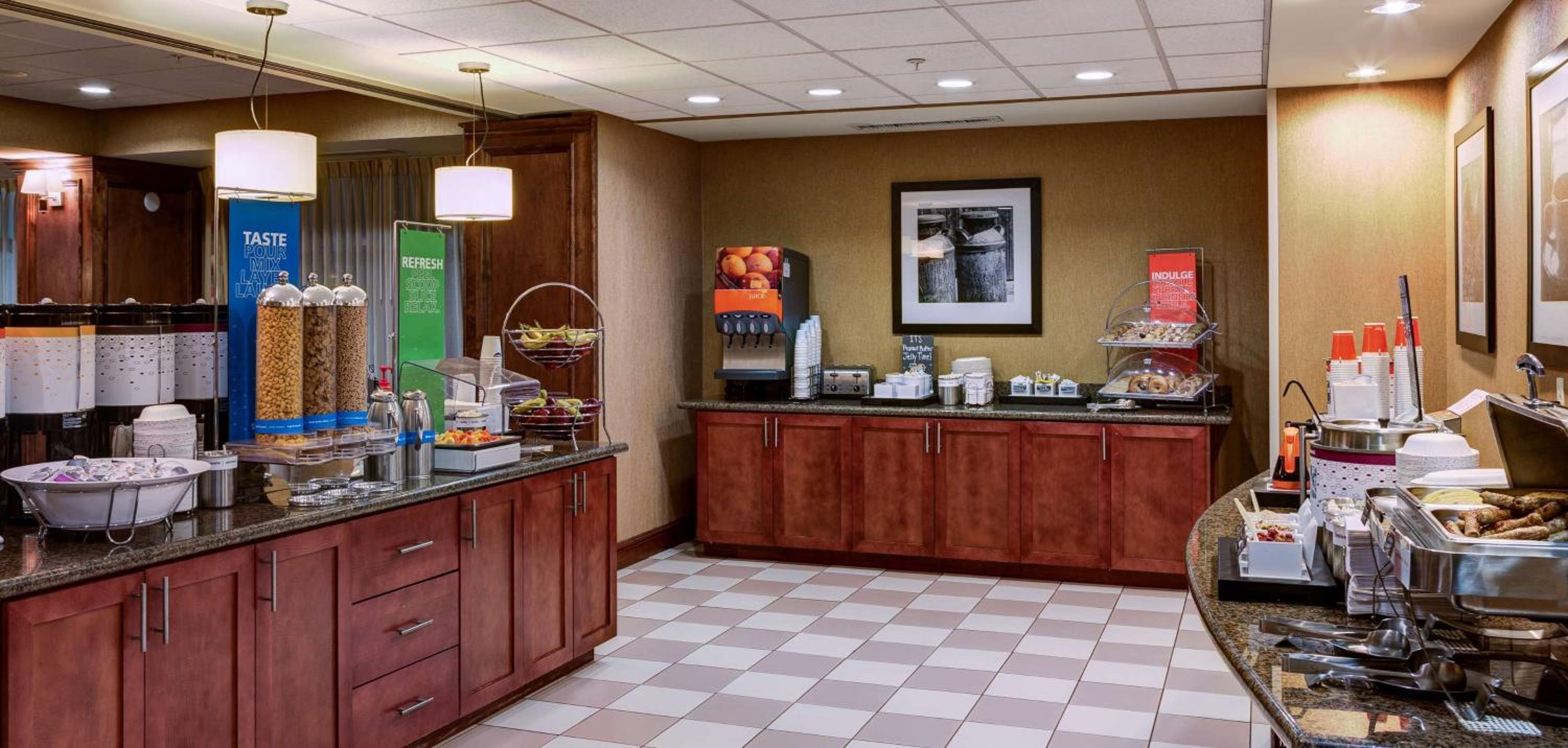 Pendleton Vacations - Hampton Inn Pendleton - Property Image 3