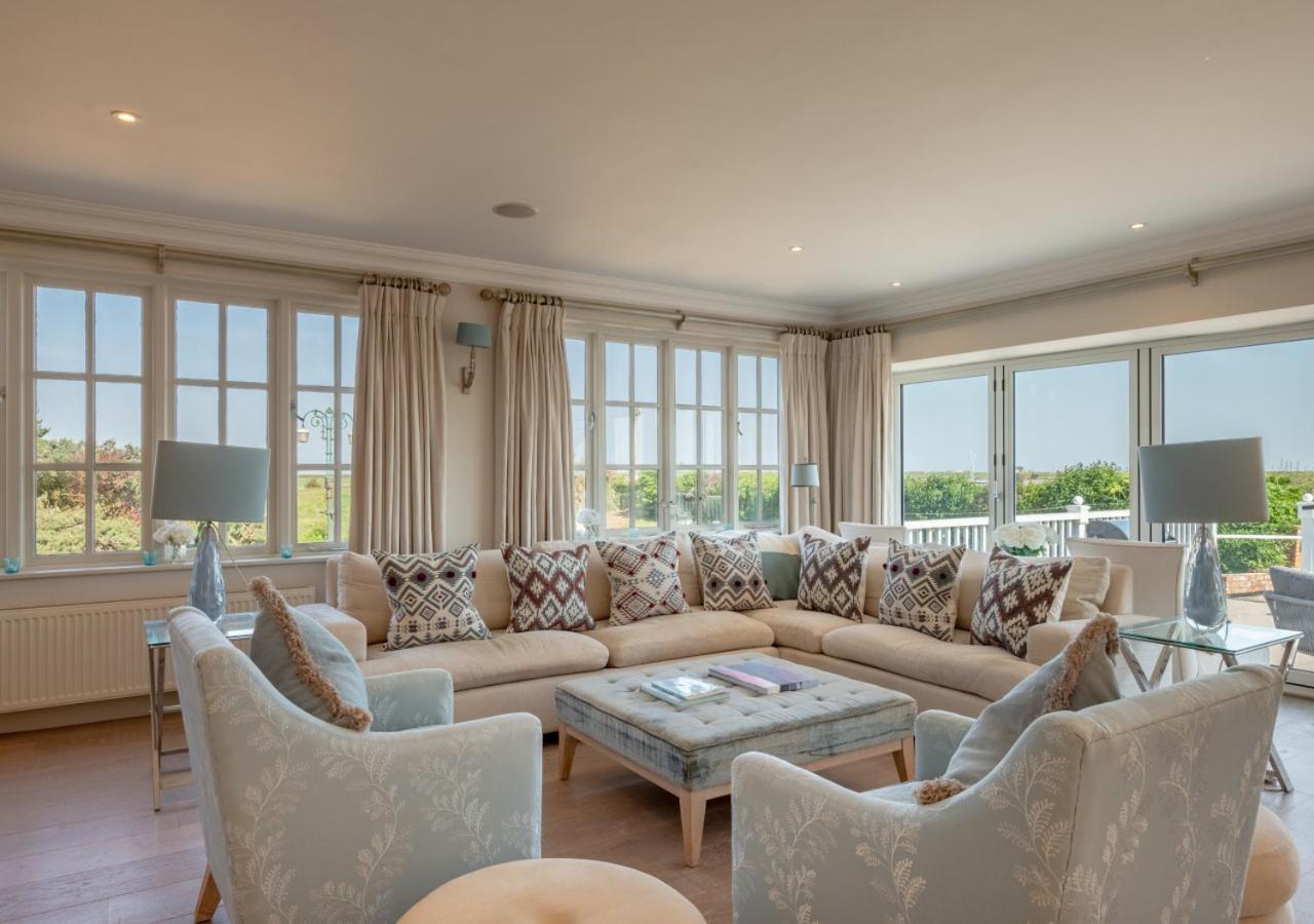 5 Bed in Orford oc-pav