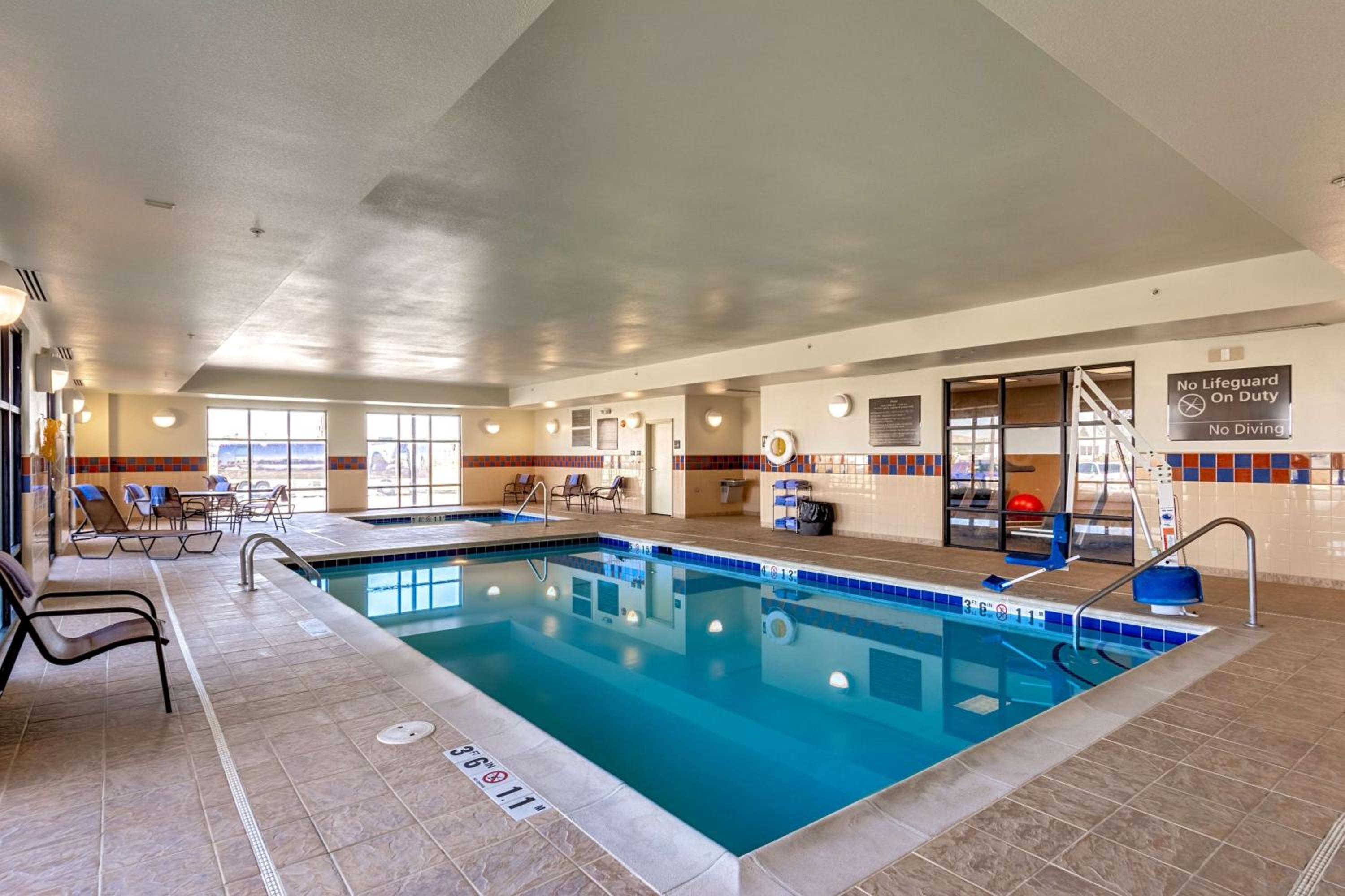Rawlins Vacations - Hampton Inn Rawlins - Property Image 5