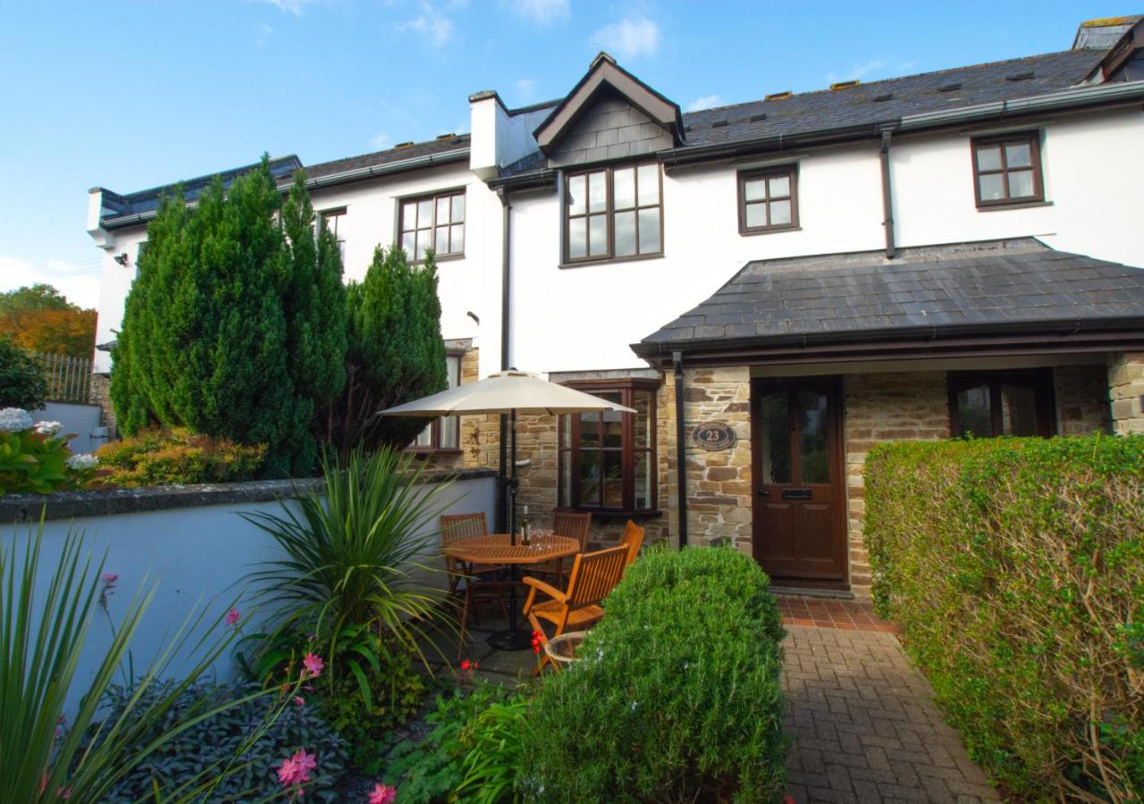 2 Bed in Padstow oc-p00424