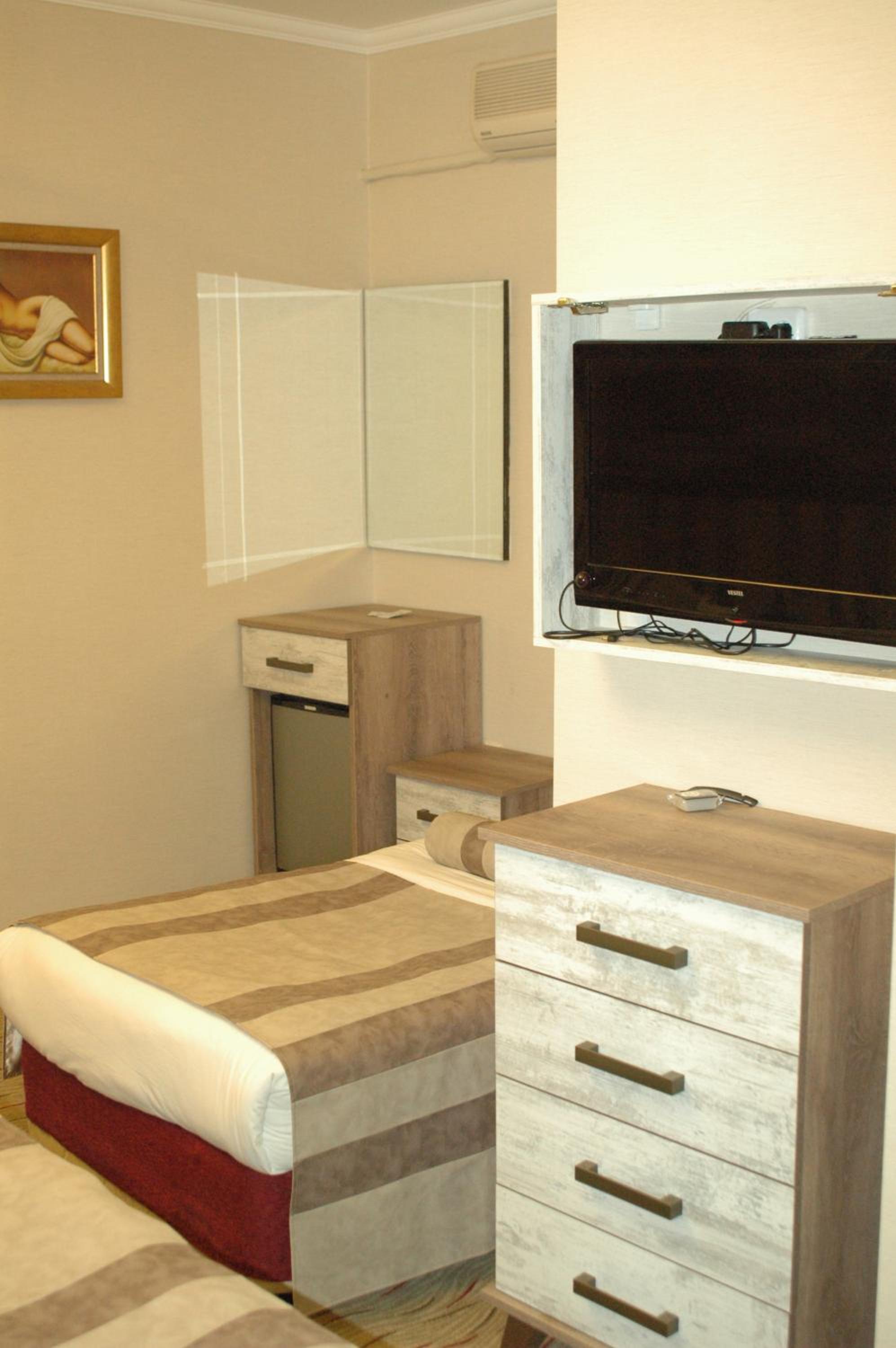 Konak Saray Hotel - Image 11