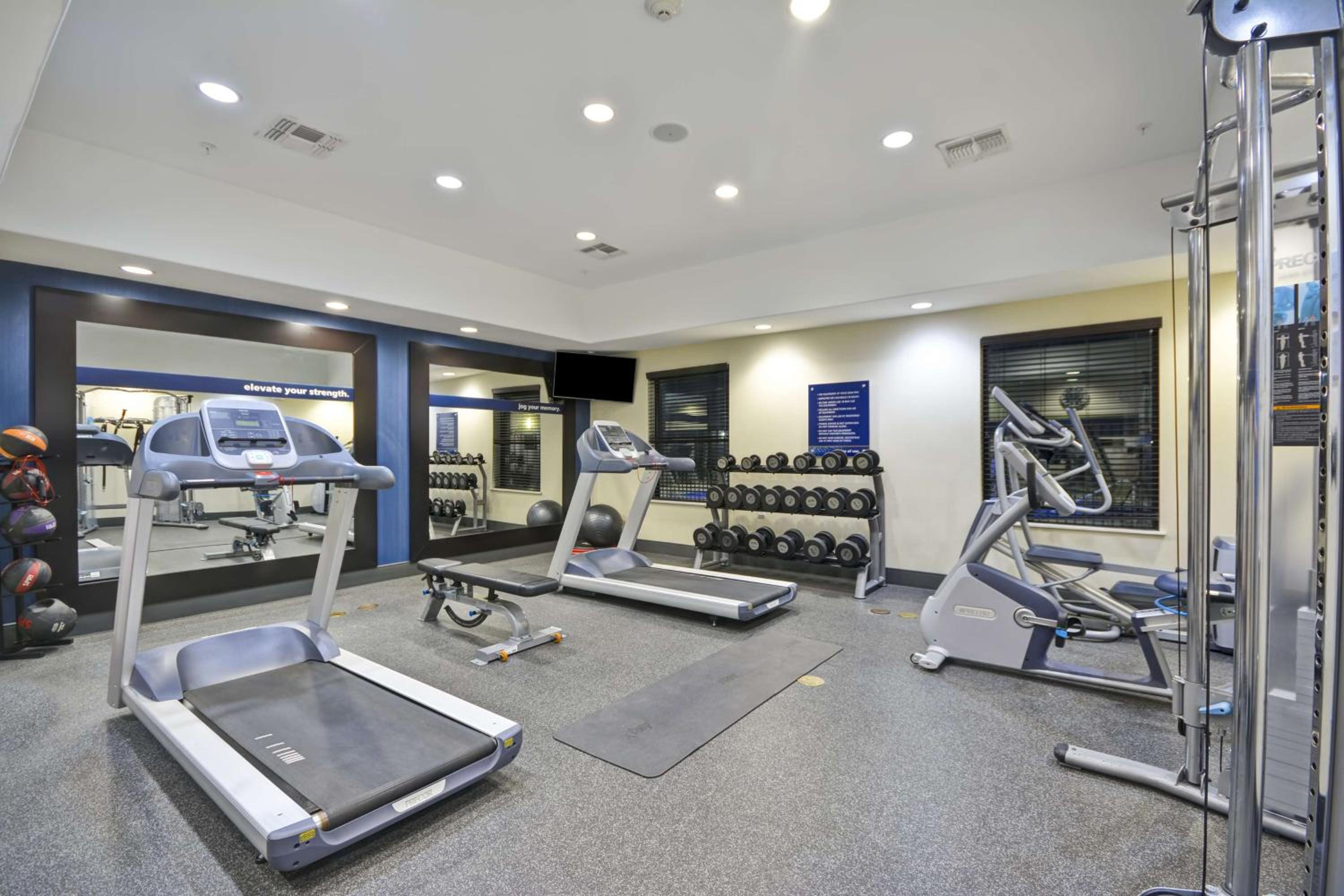 Hampton Inn Kenedy