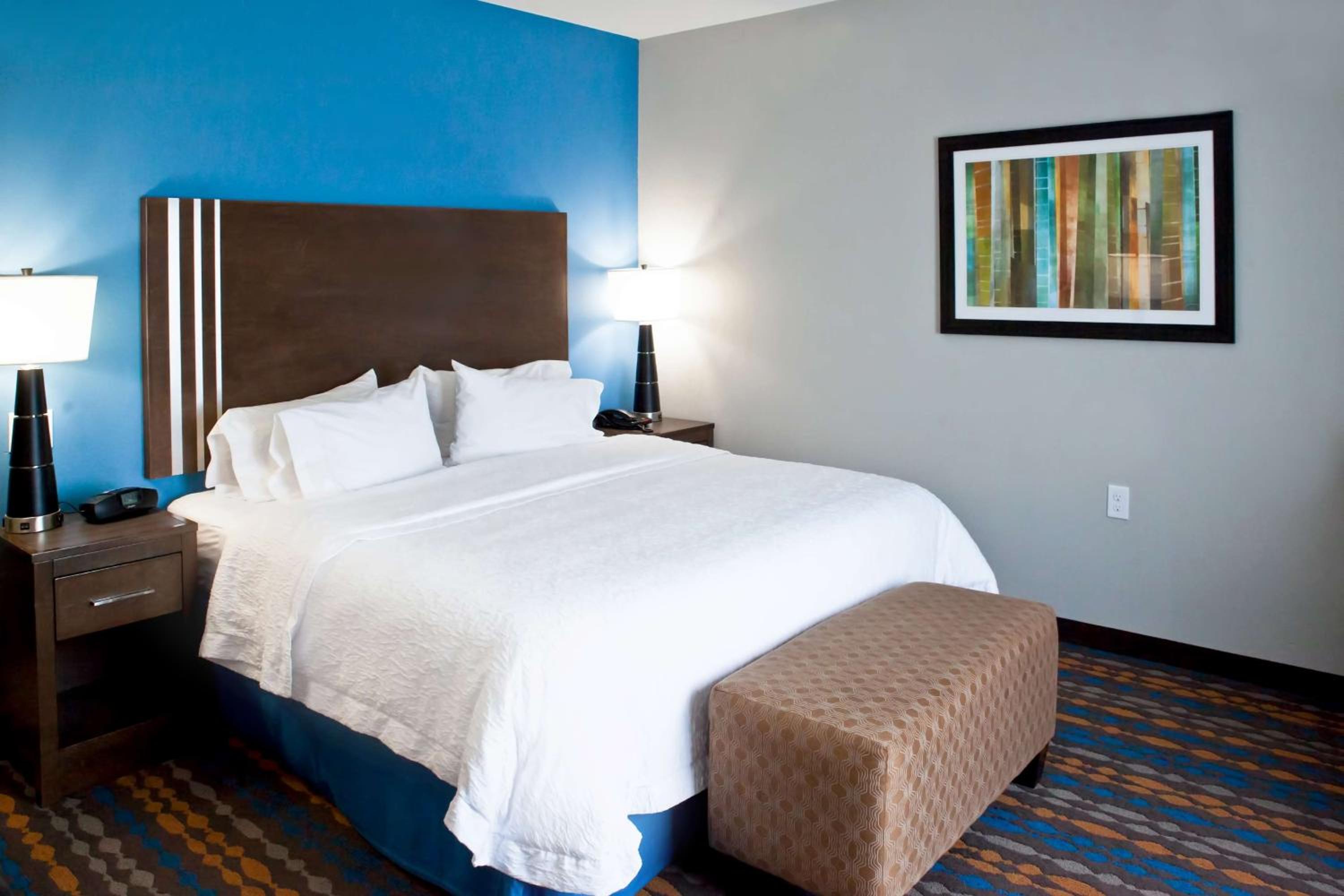 Hampton Inn Kenedy