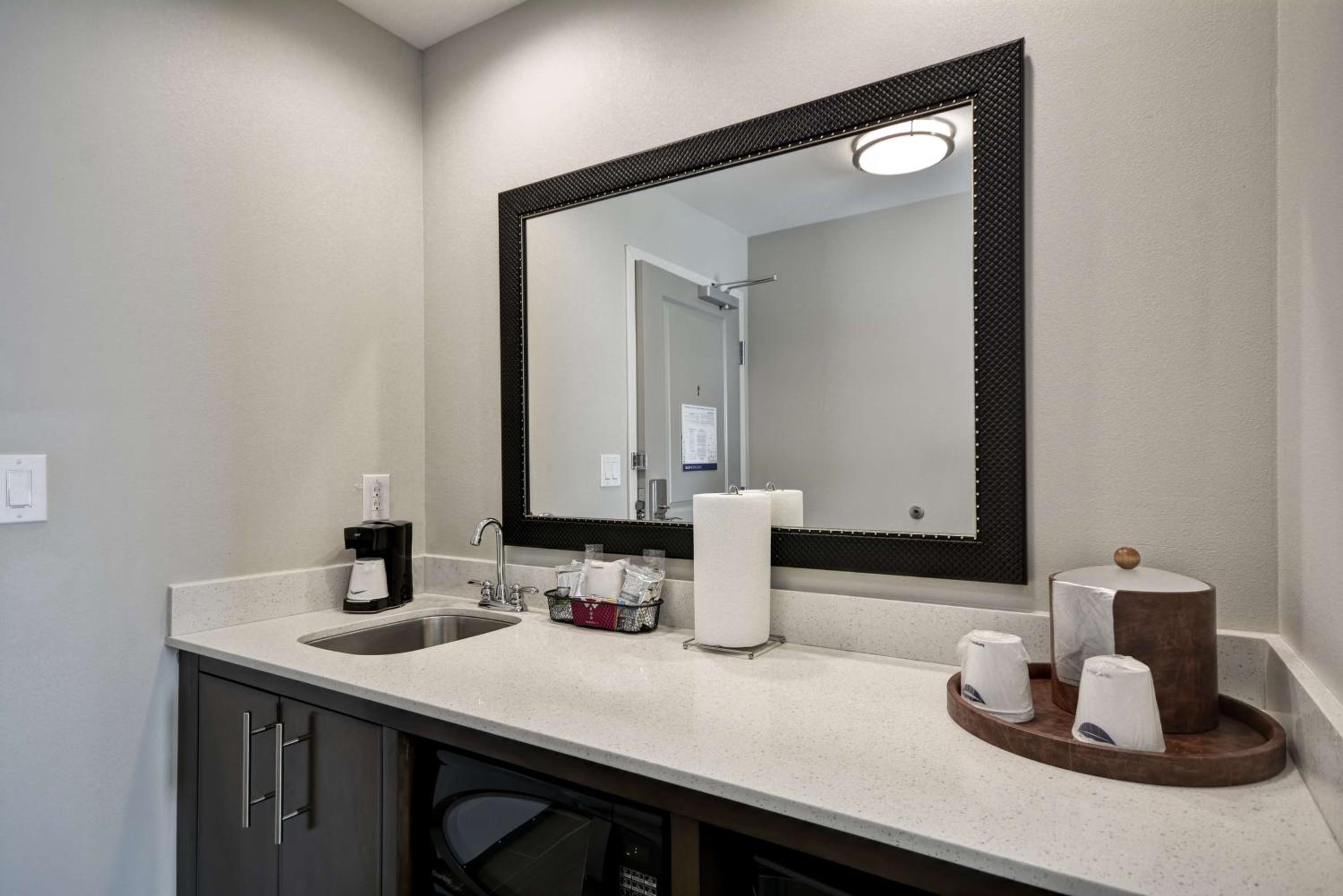 Hampton Inn Kenedy