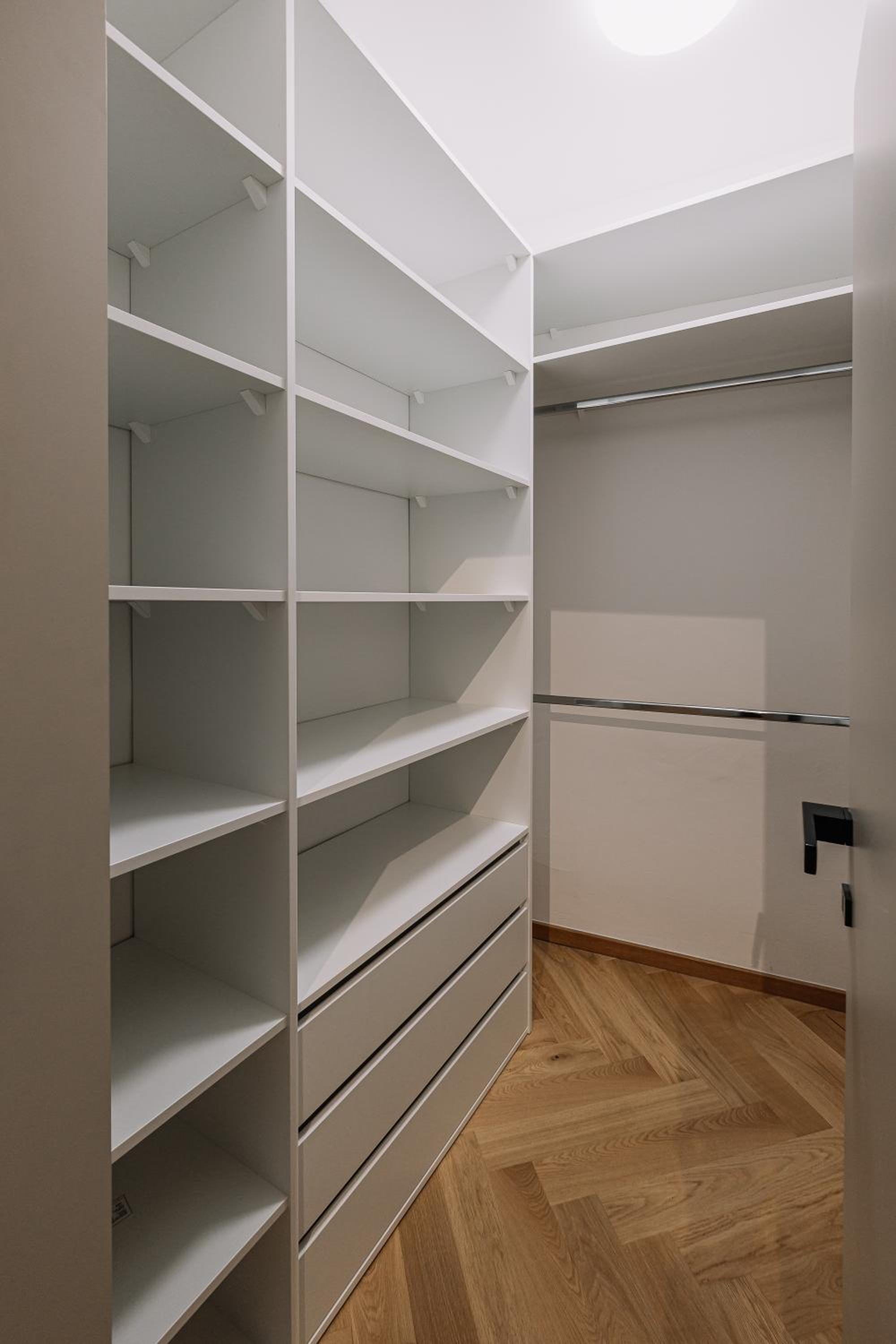 Cherry Apartment