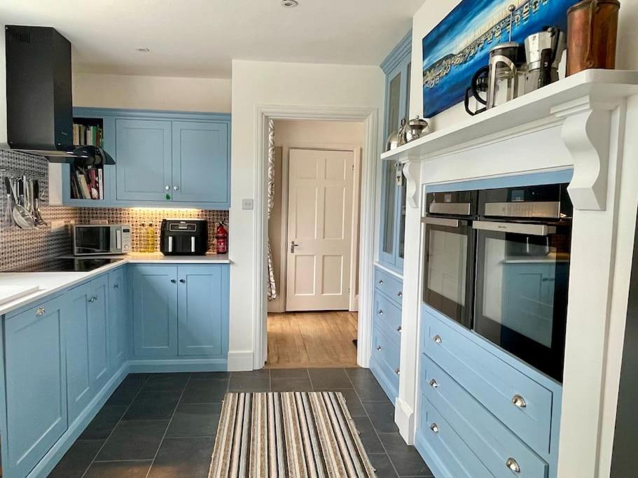 NEW Mulberry House, Brixham