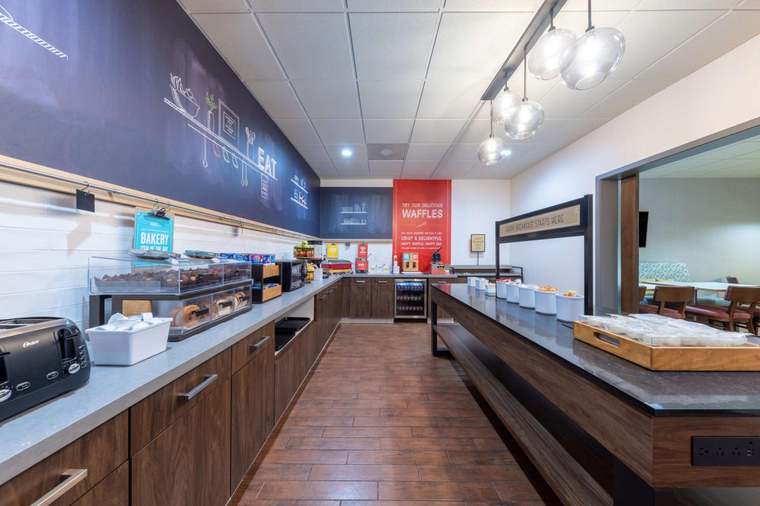 Hampton Inn Saint Robert - Property Image 4