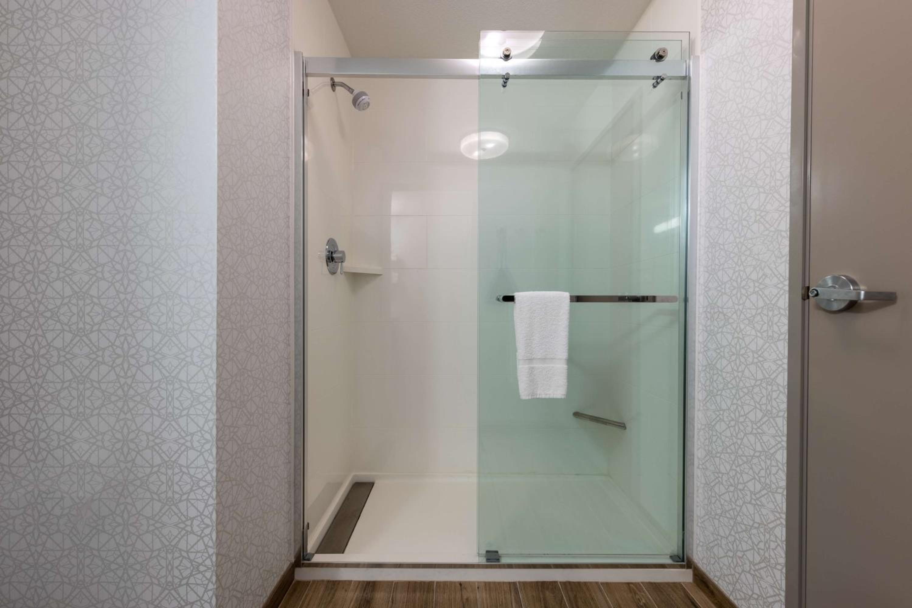 Hampton Inn Saint Robert - Property Image 10
