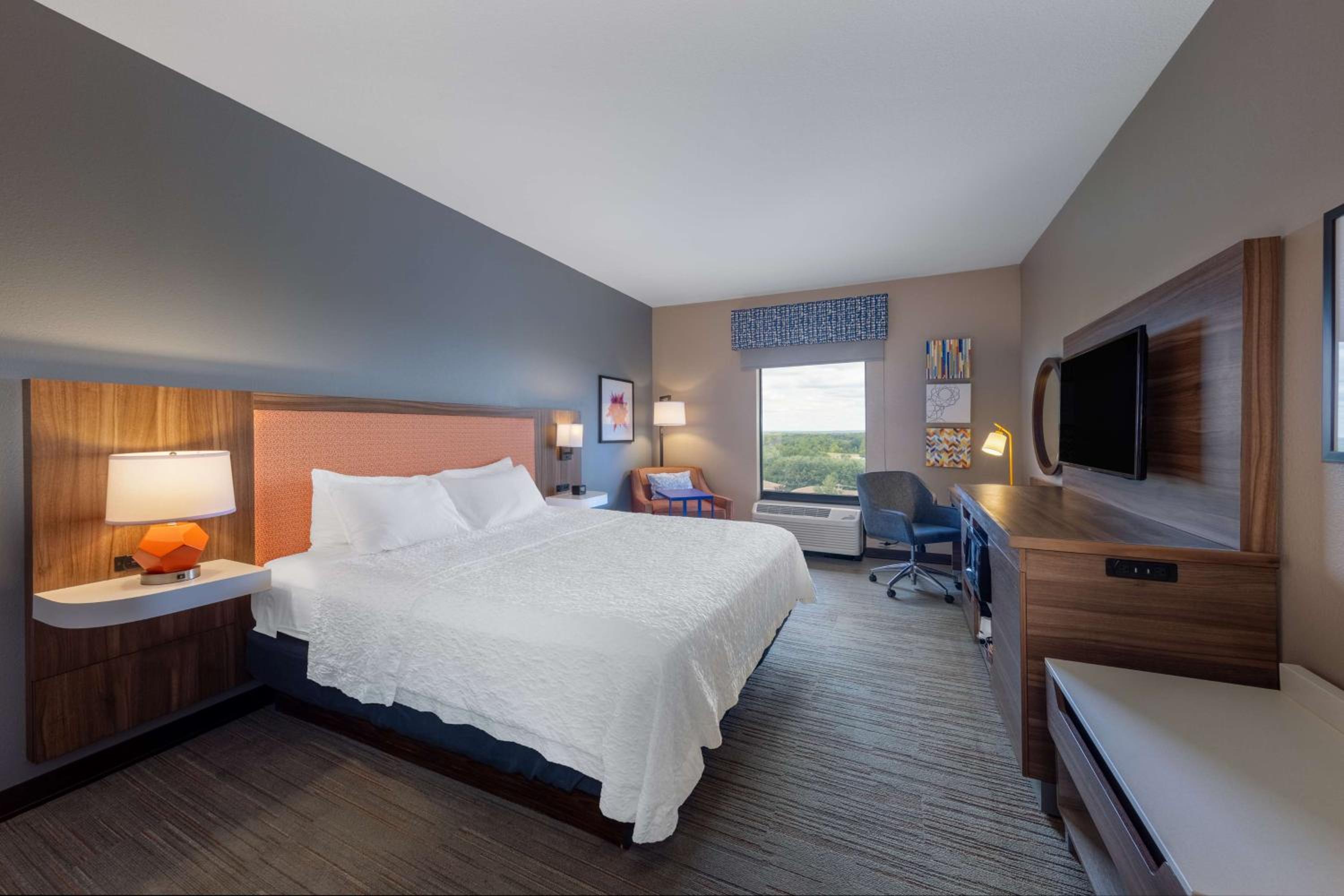 Hampton Inn Saint Robert - Property Image 15