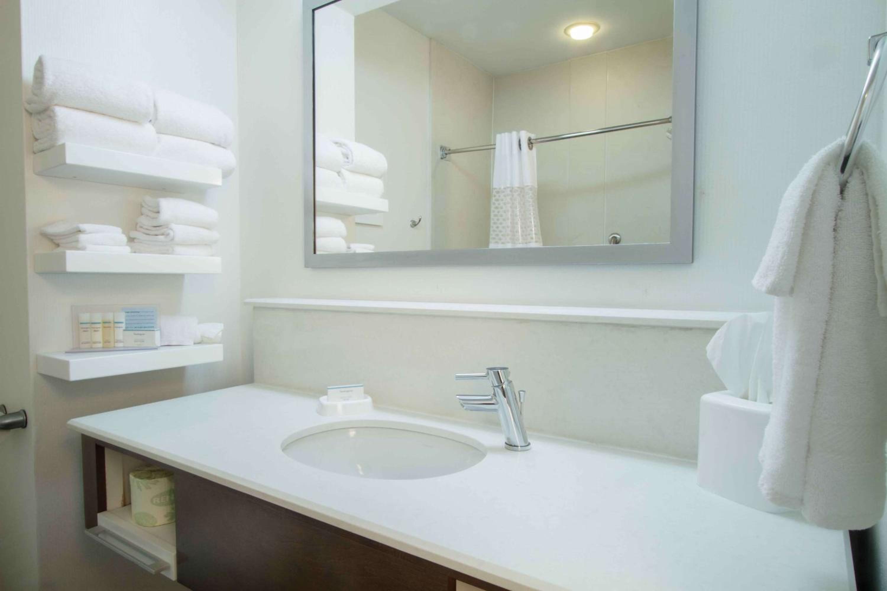Hampton Inn South Haven, 사진 19