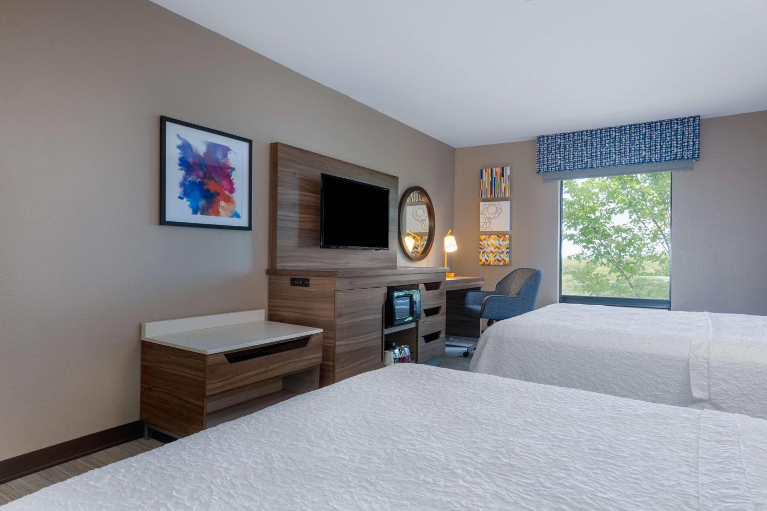 Hampton Inn Saint Robert - Property Image 24