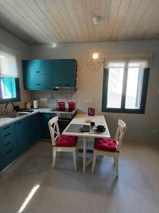 Studio Bella