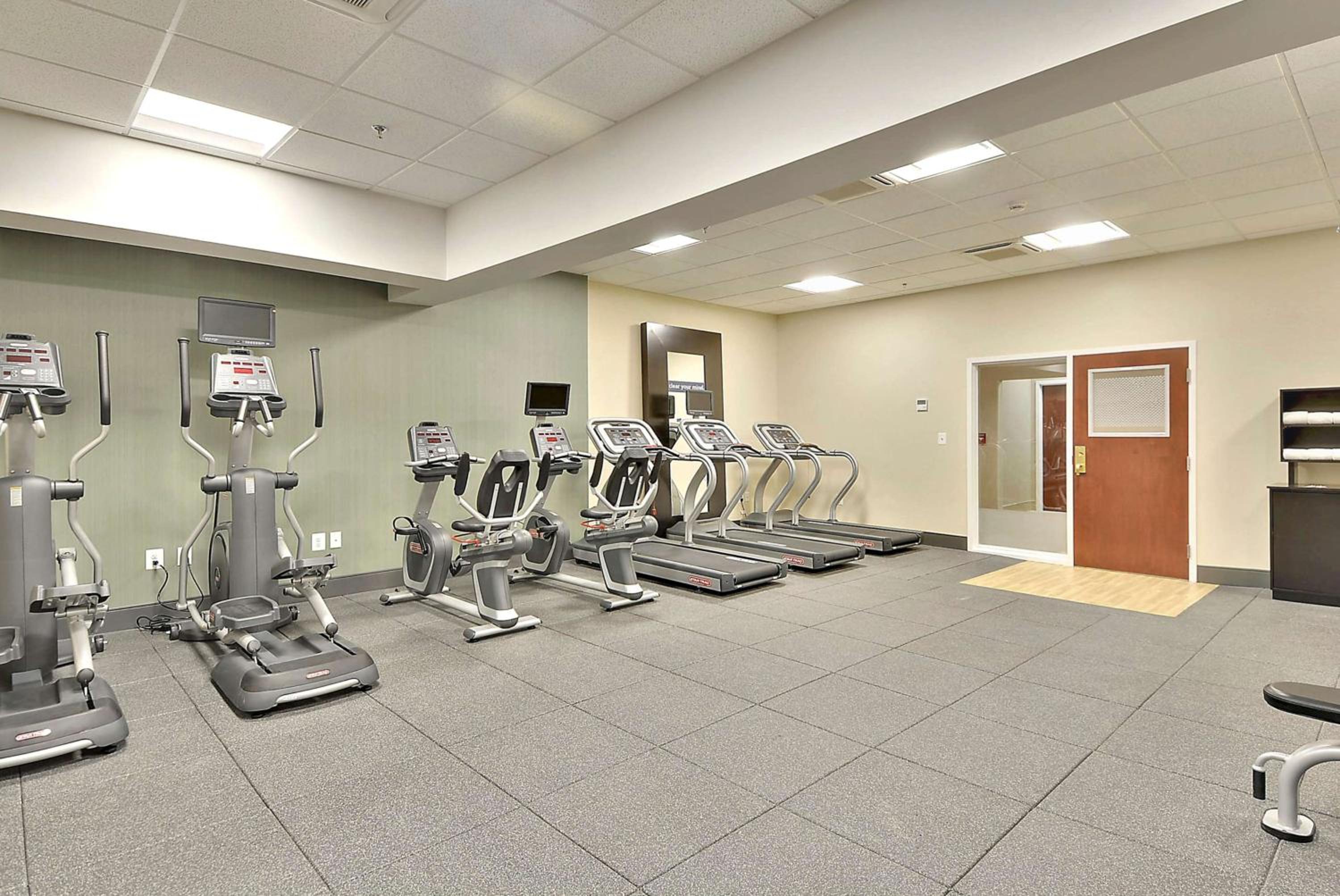 Hampton Inn Alexandria/Old Town - Property Image 5