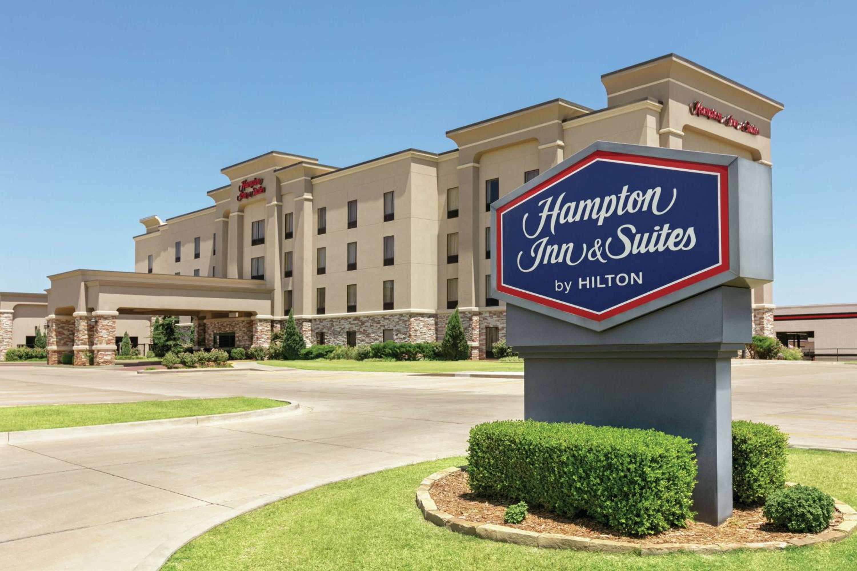 Enid Vacations - Hampton Inn  Suites Enid - Property Image 1