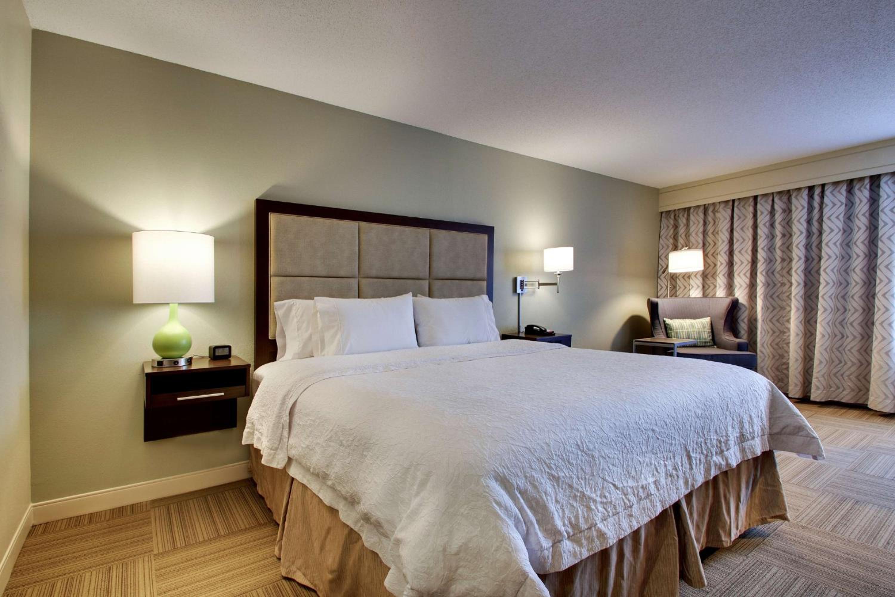 Warner Robins Vacations - Hampton Inn Warner Robins - Property Image 16