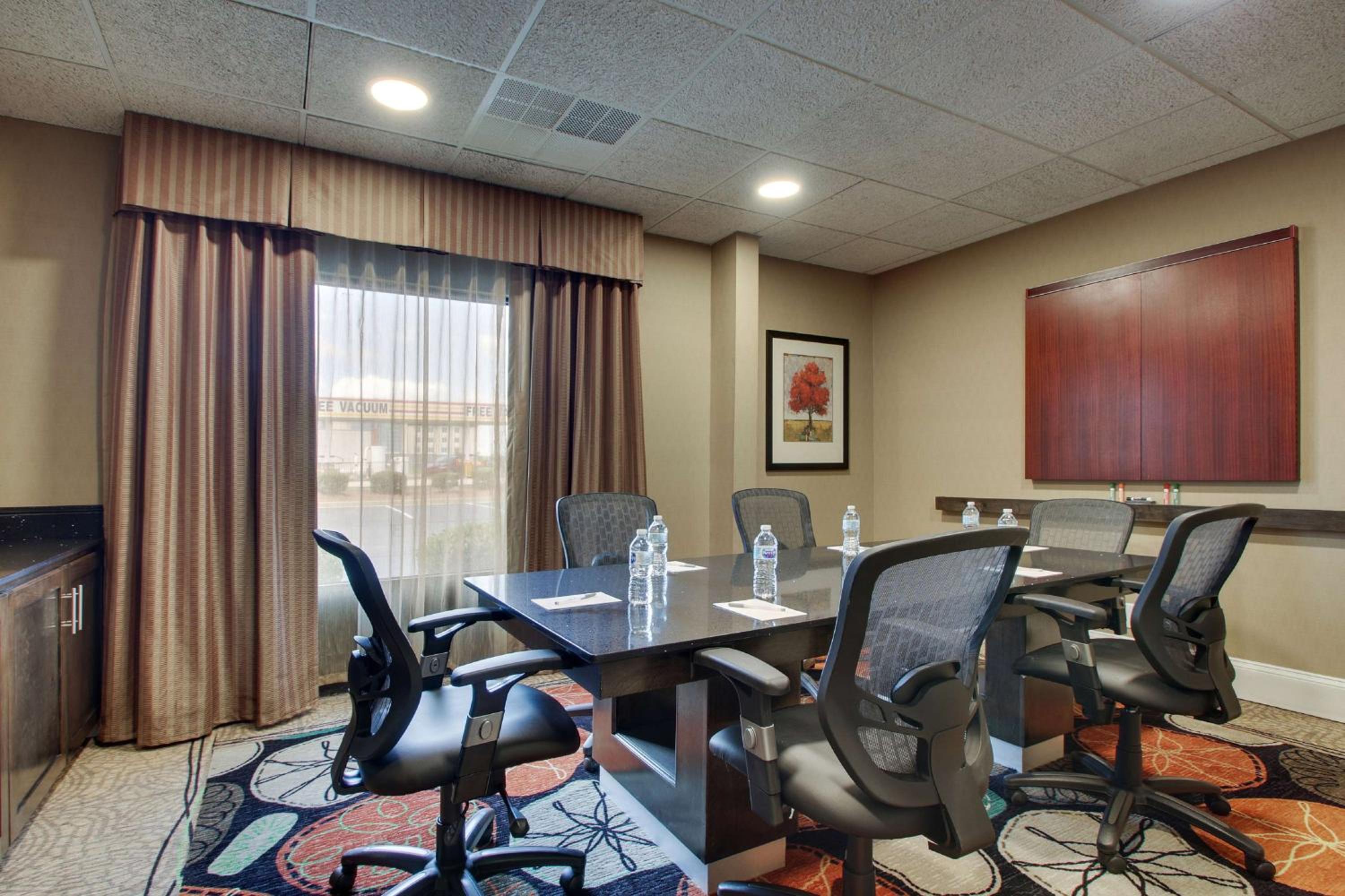Warner Robins Vacations - Hampton Inn Warner Robins - Property Image 24